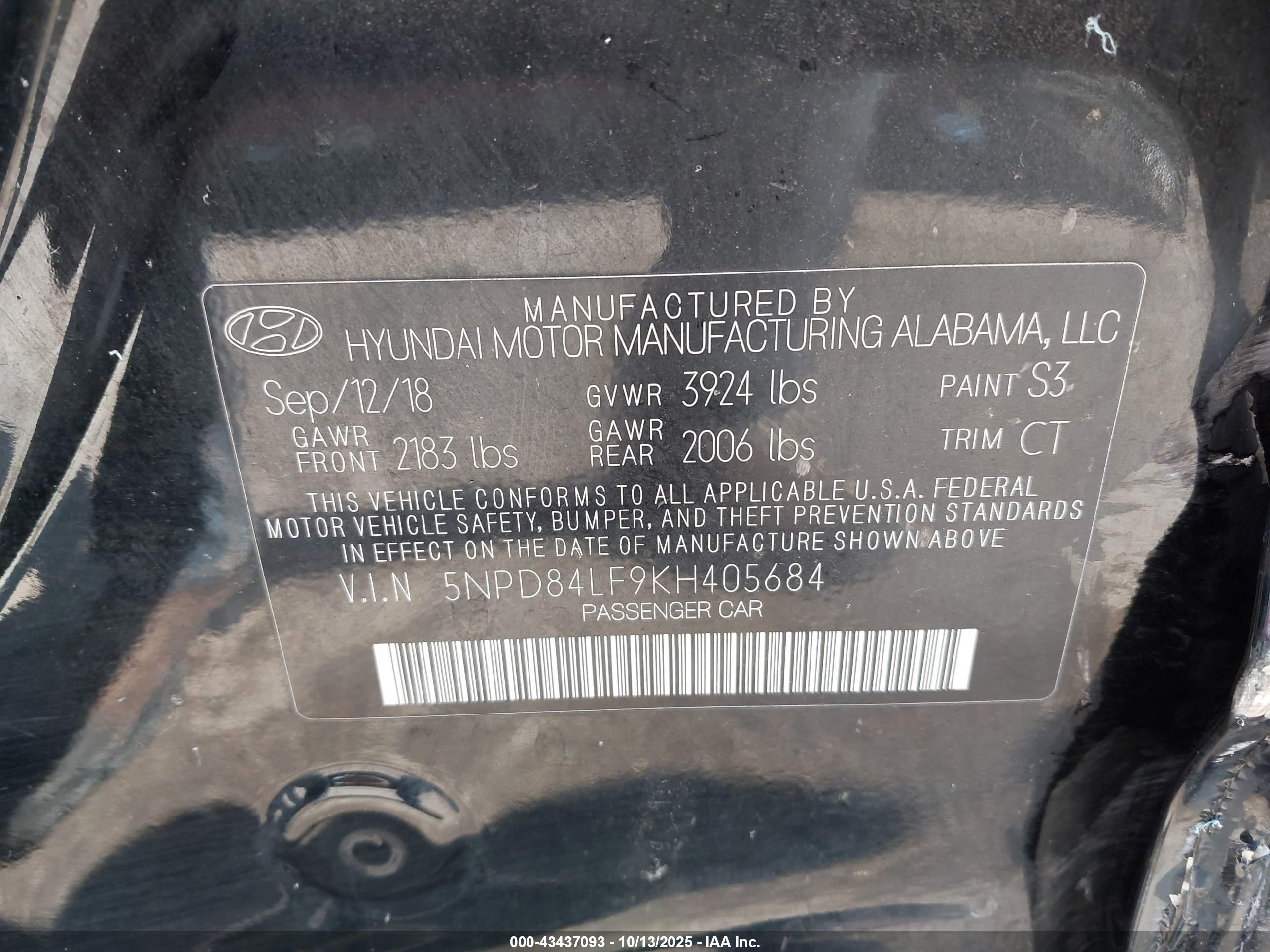 HYUNDAI ELANTRA image 9