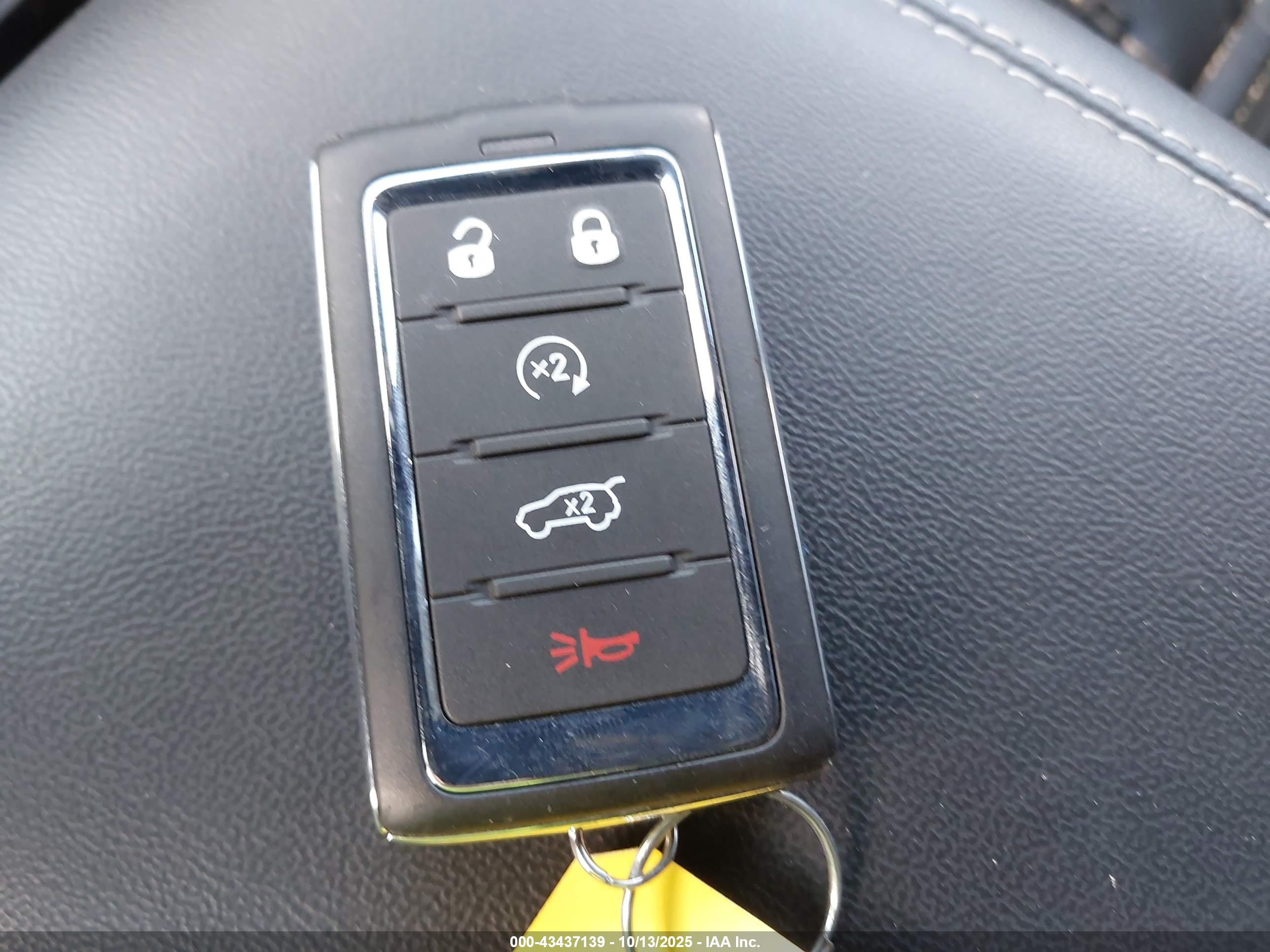JEEP GRAND image 11