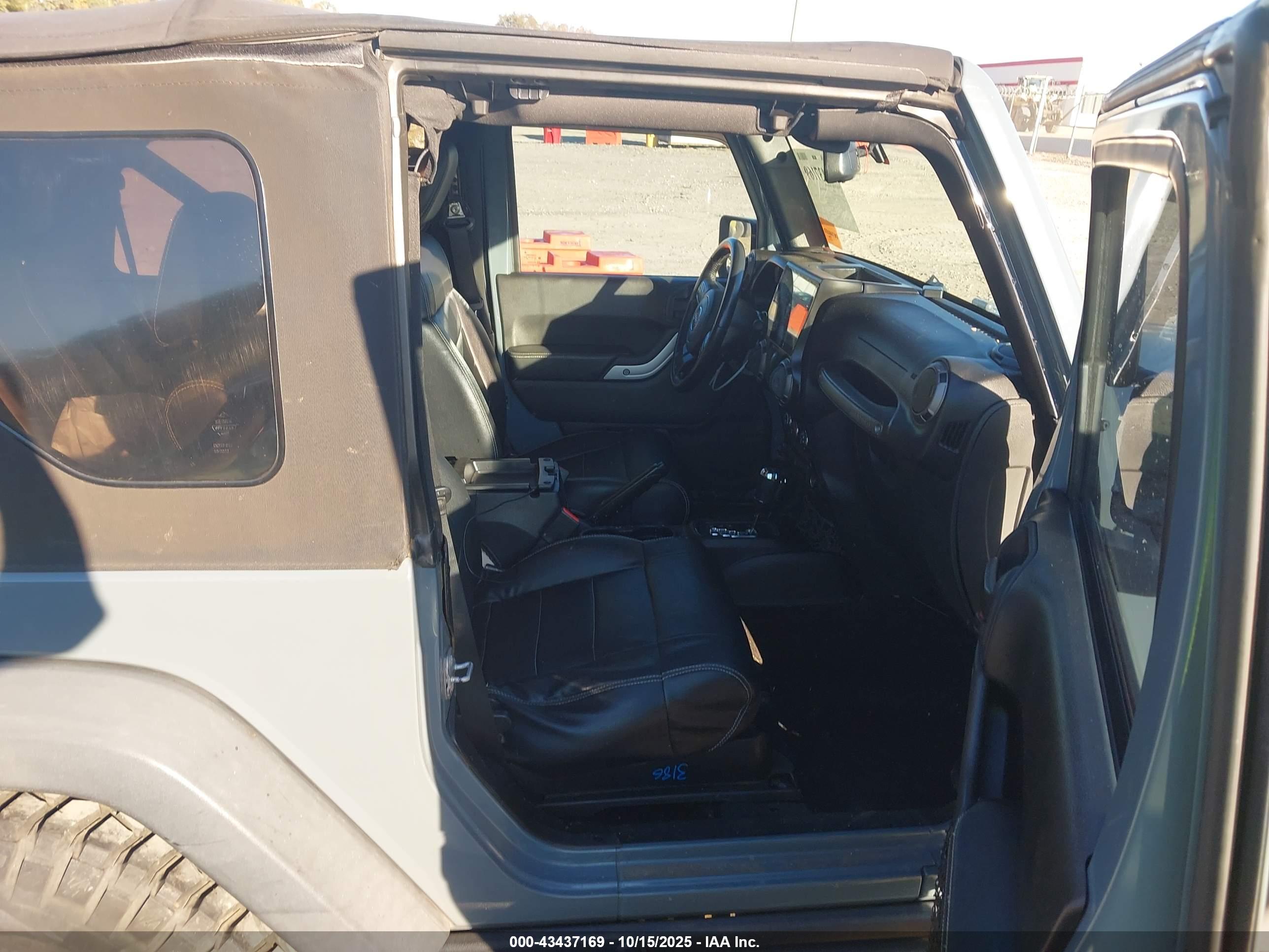 JEEP WRANGLER image 5