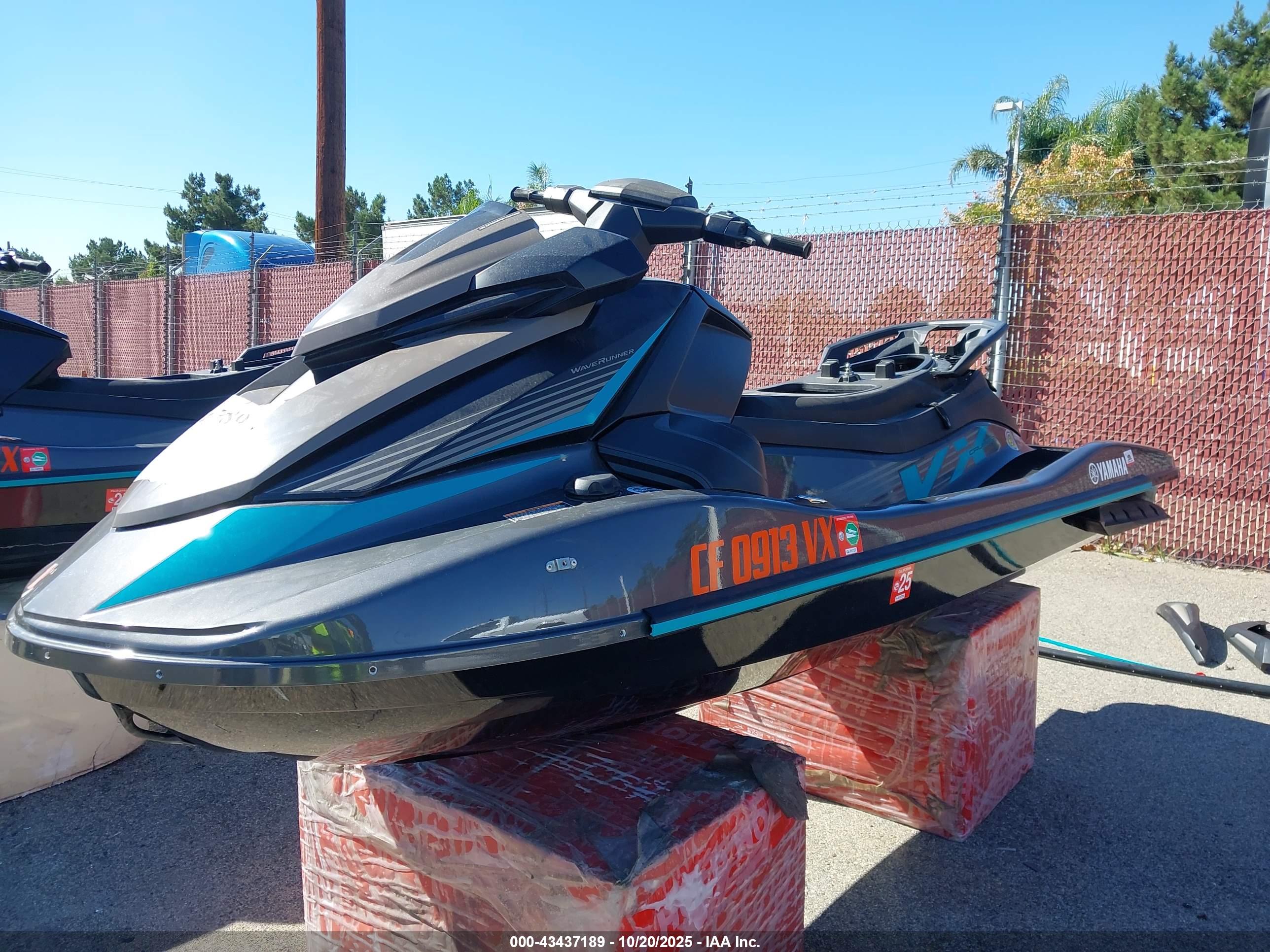 YAMAHA VX image 2