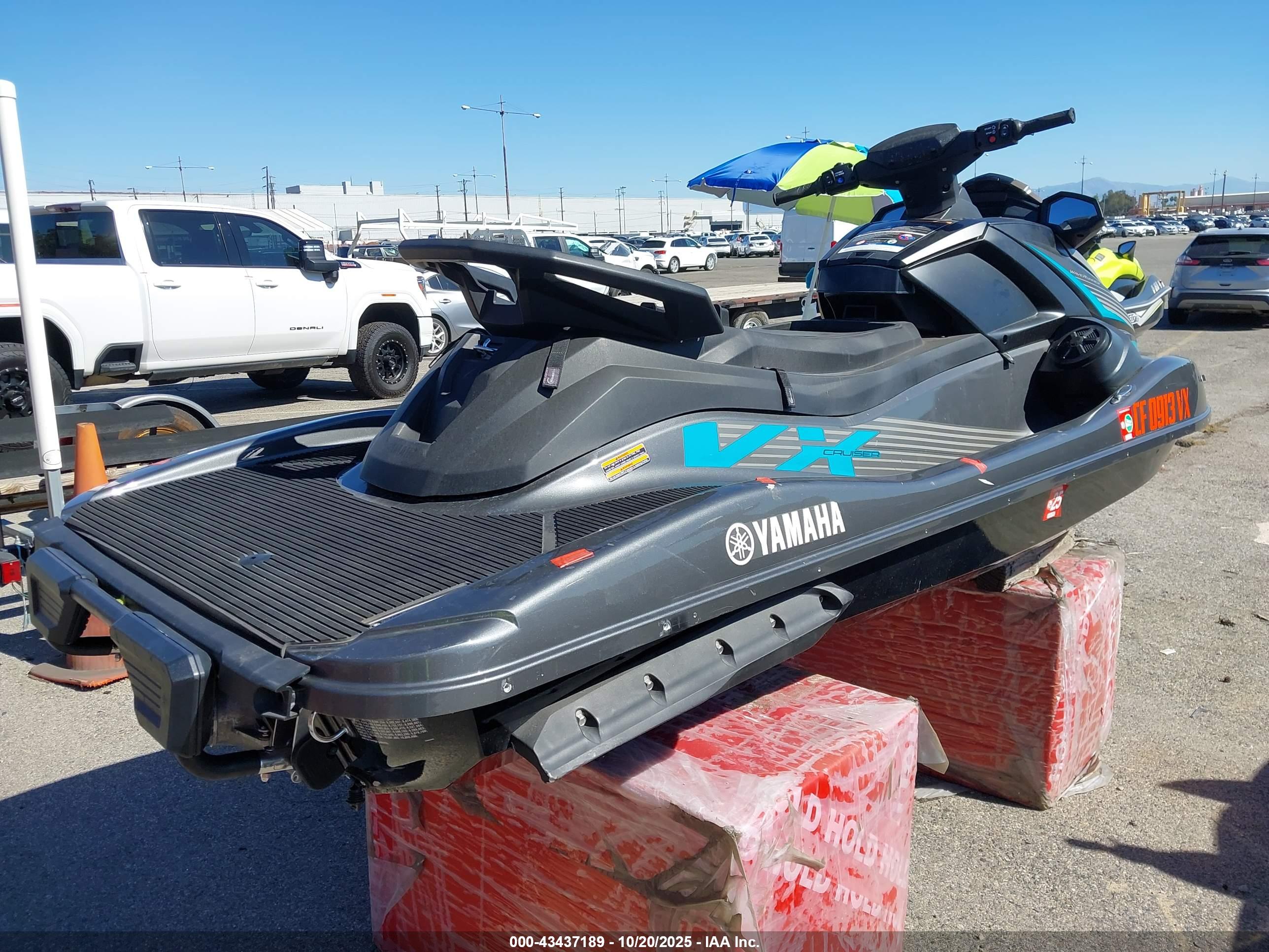 YAMAHA VX image 4