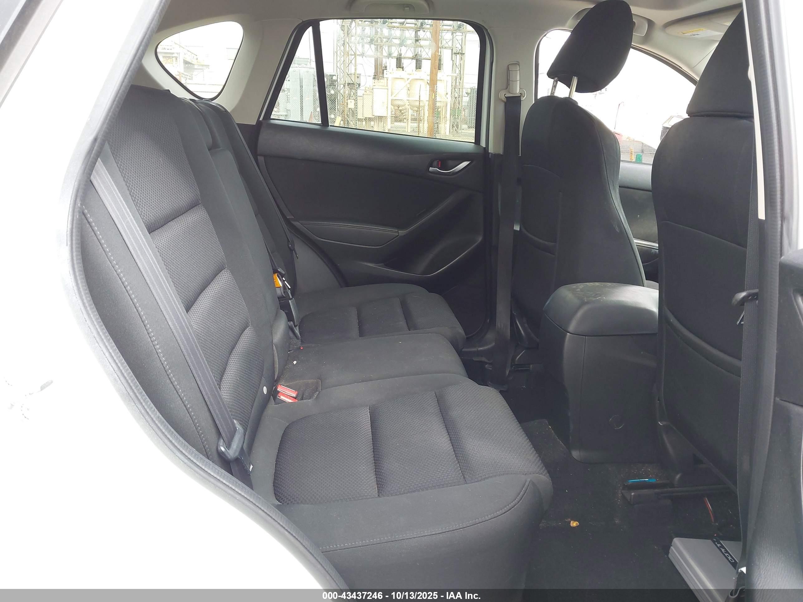 MAZDA CX-5 image 8