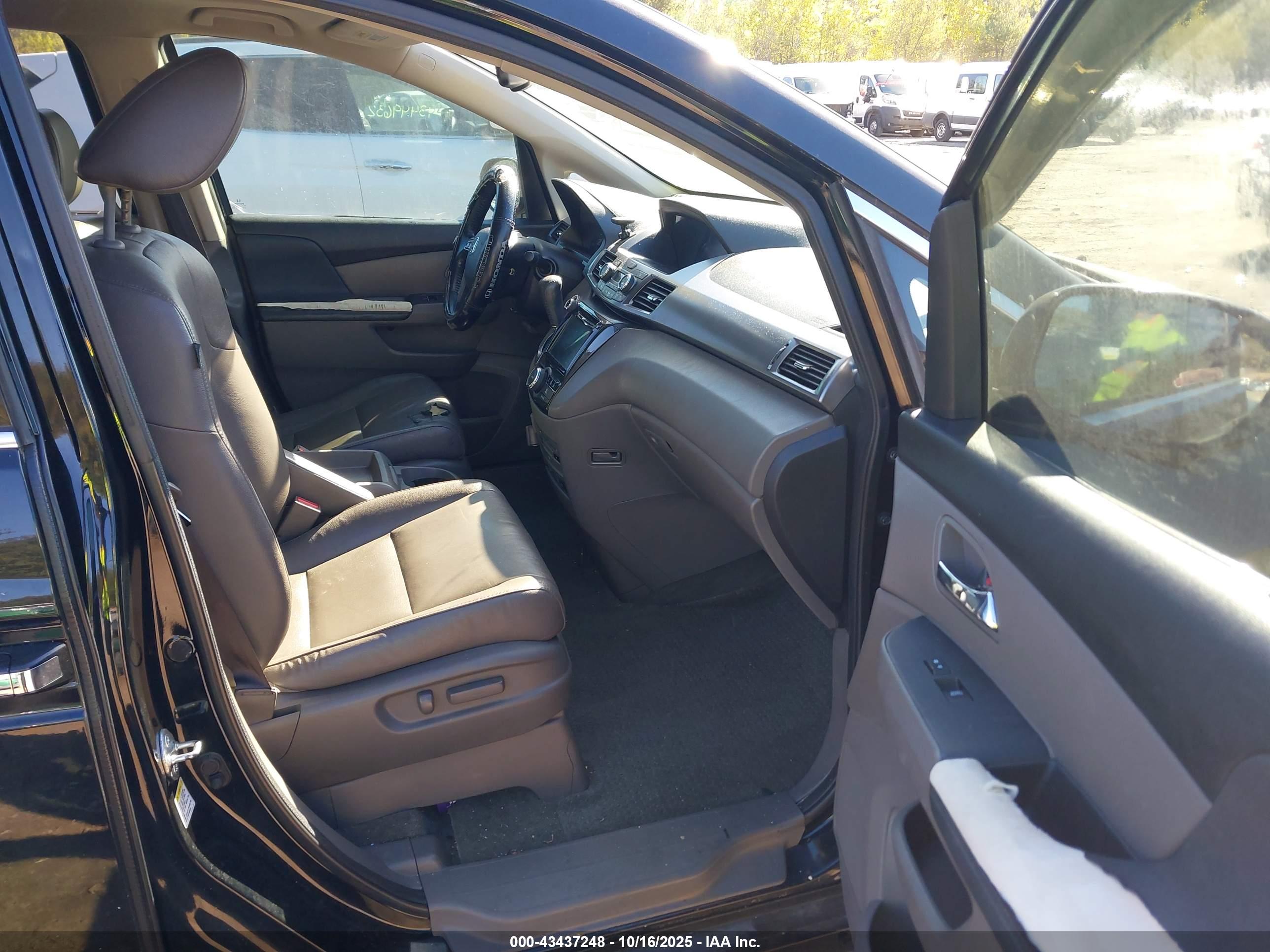 HONDA ODYSSEY image 5