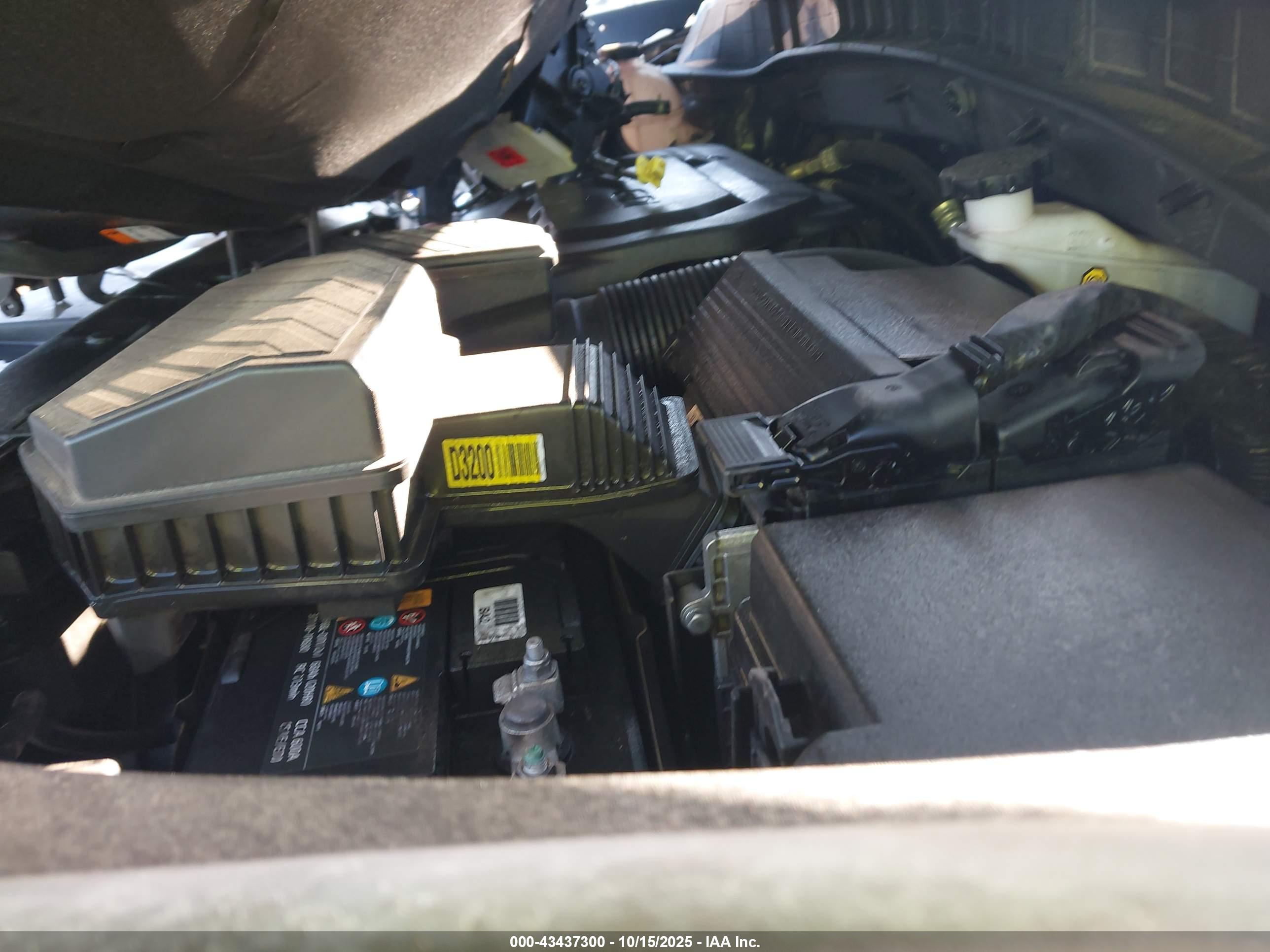 HYUNDAI TUCSON image 10
