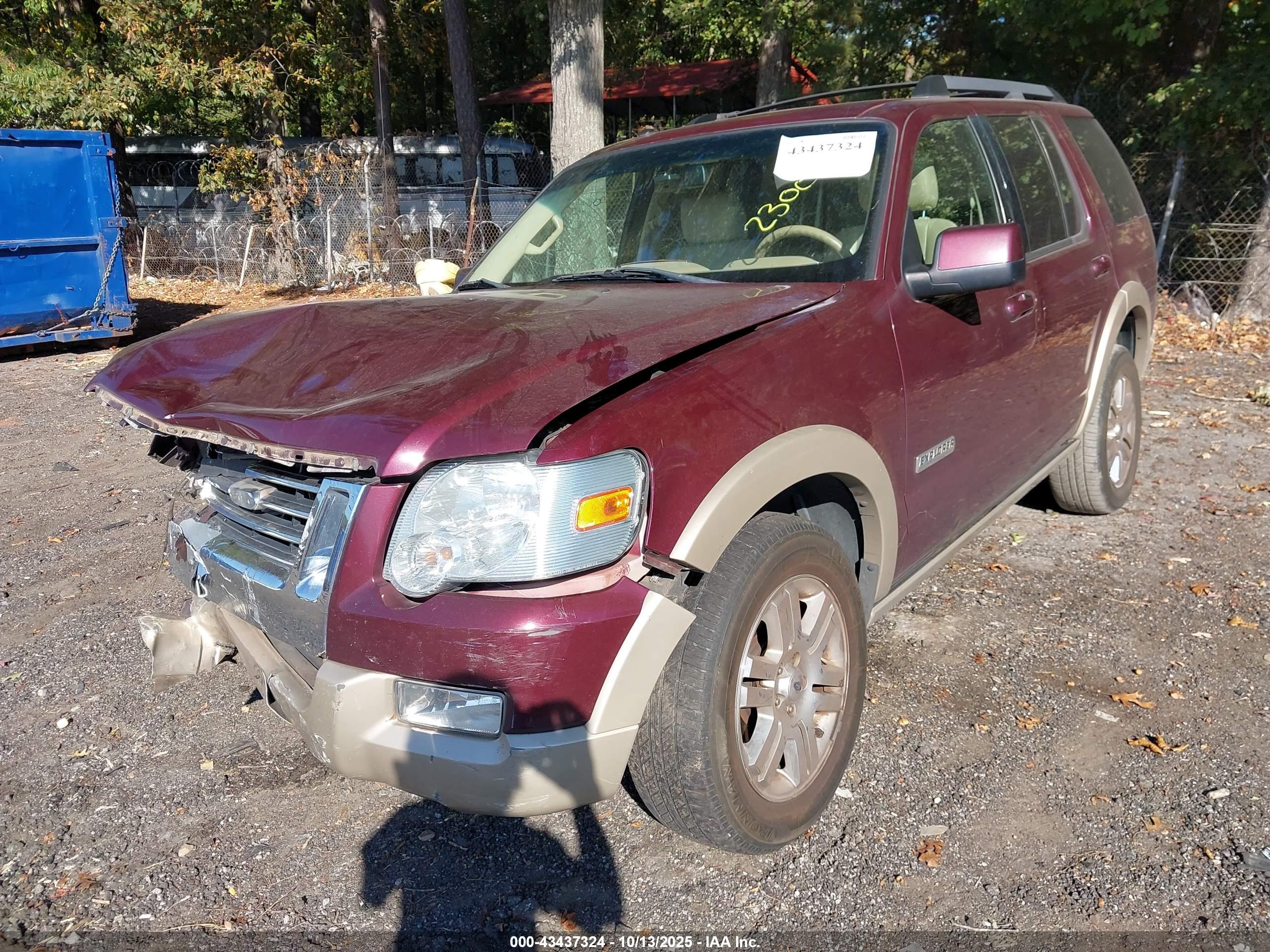 FORD EXPLORER image 2