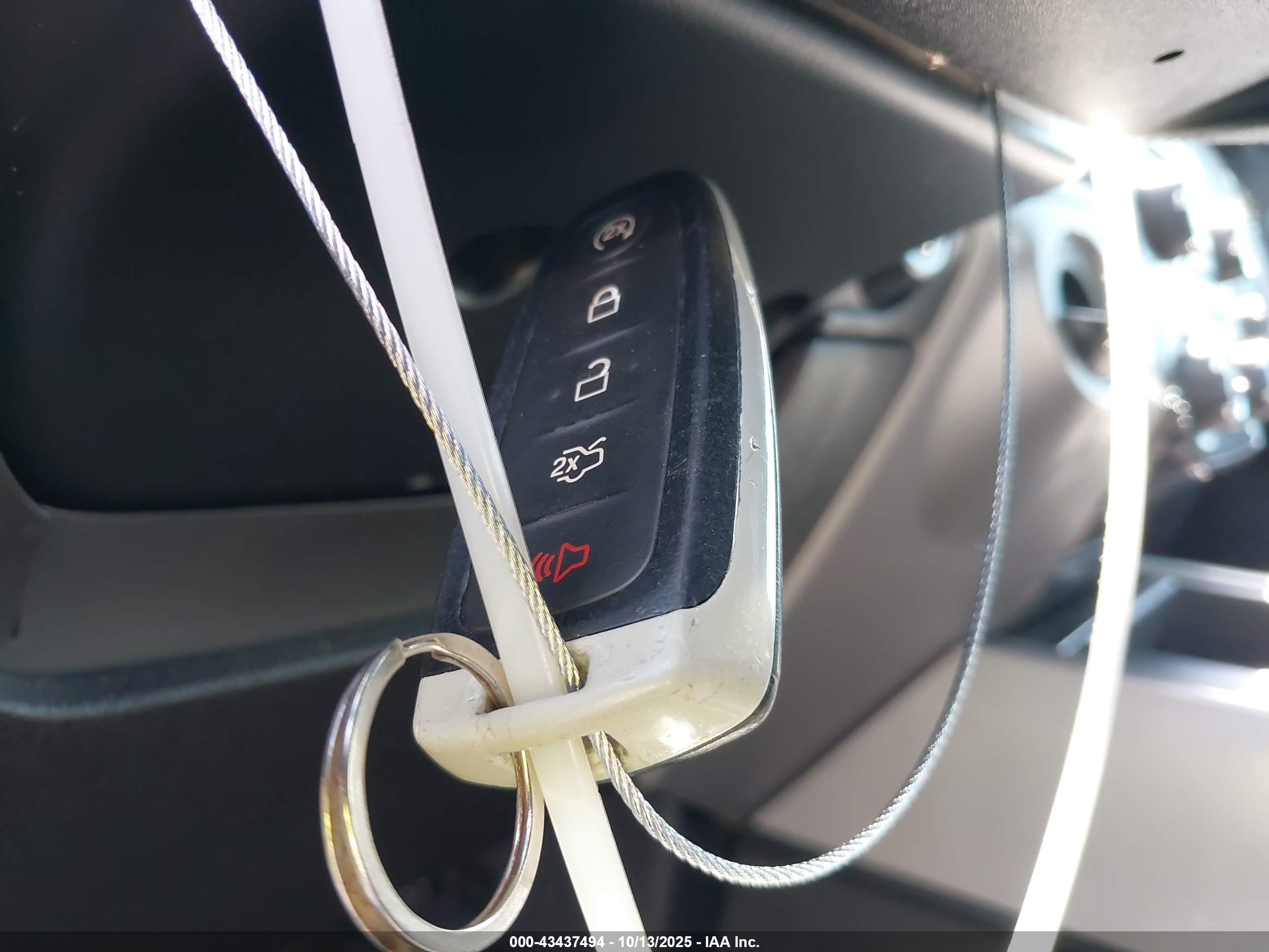 FORD EXPEDITION image 11