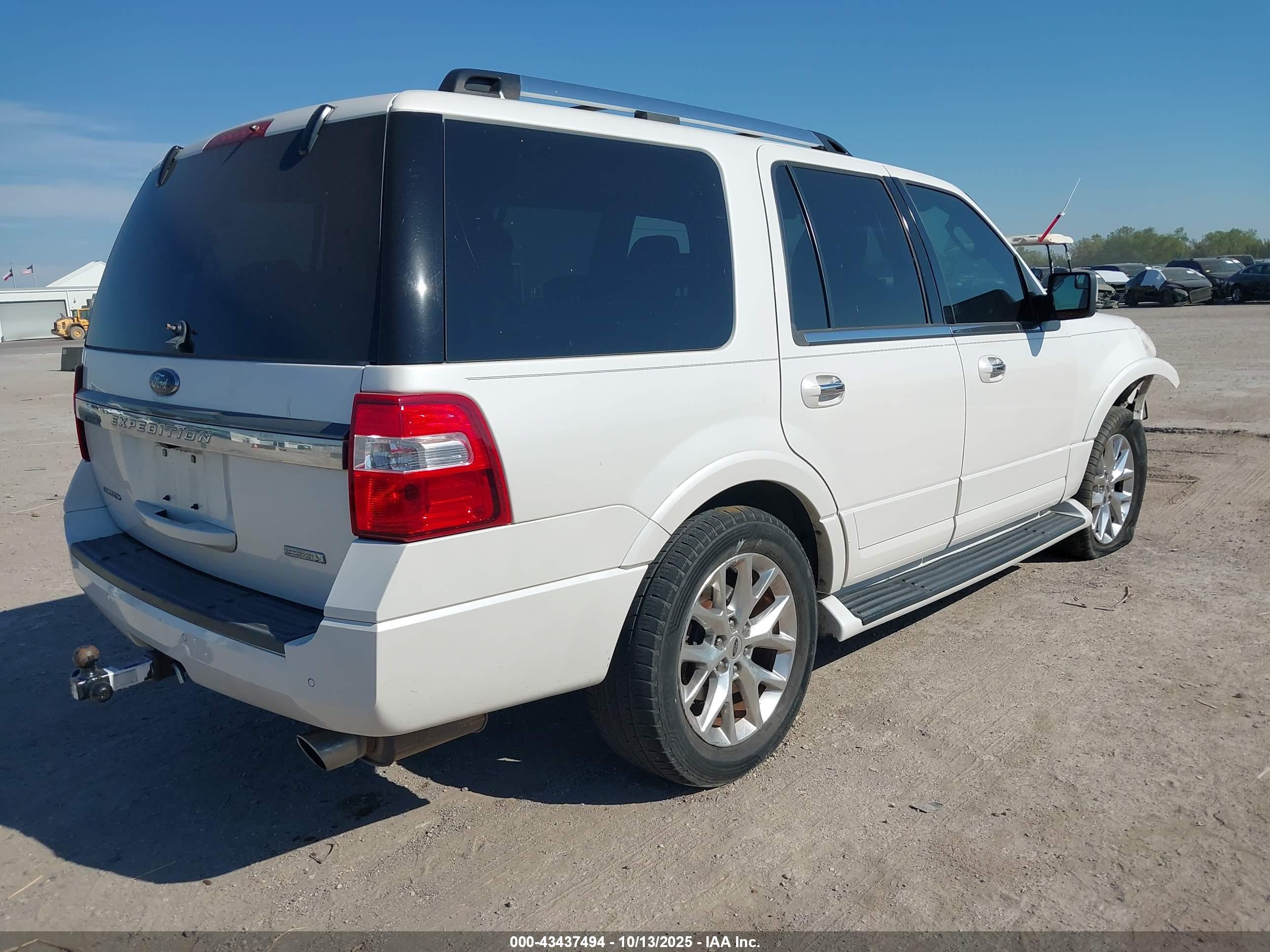 FORD EXPEDITION image 4