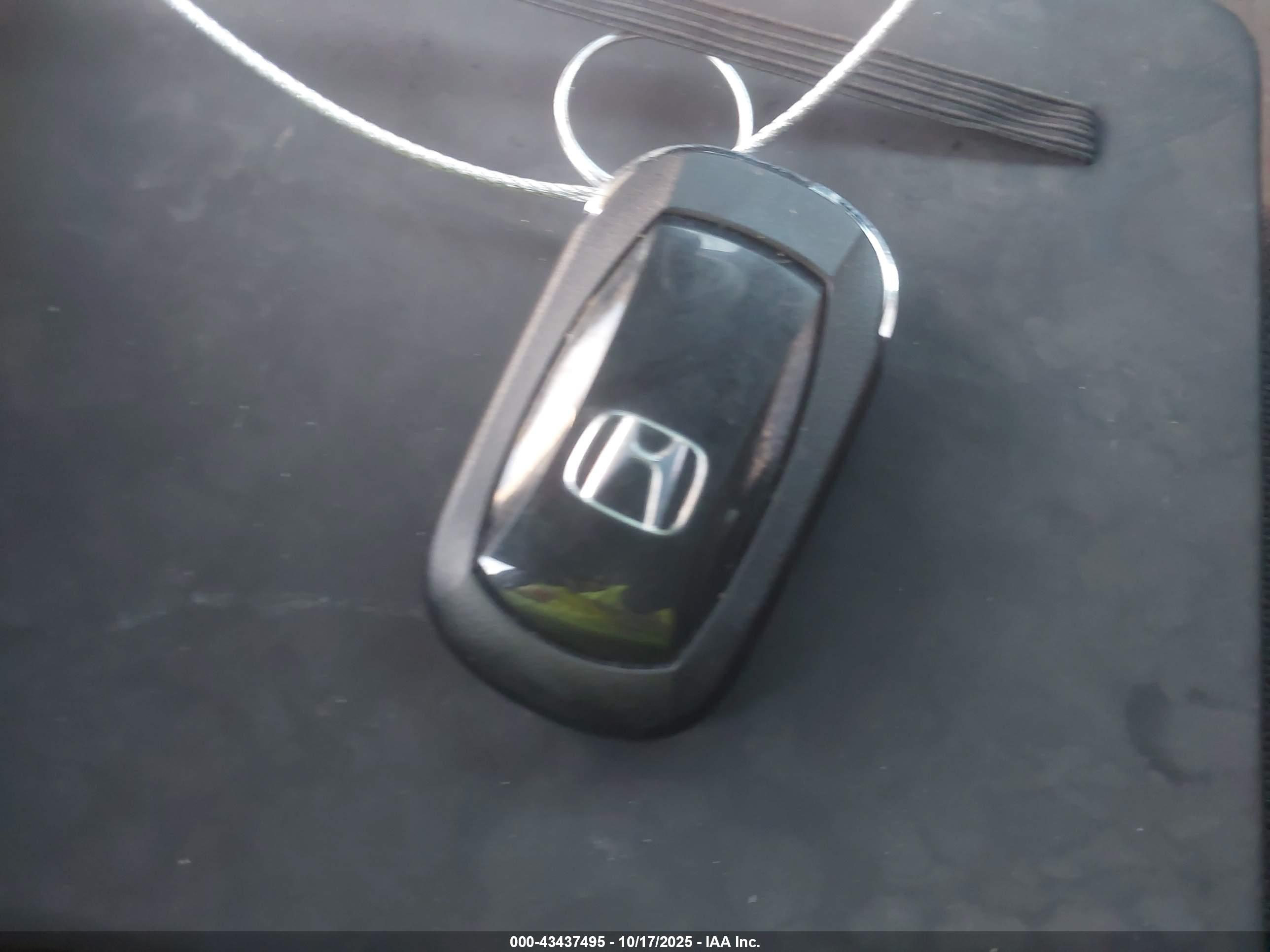 HONDA CIVIC image 11