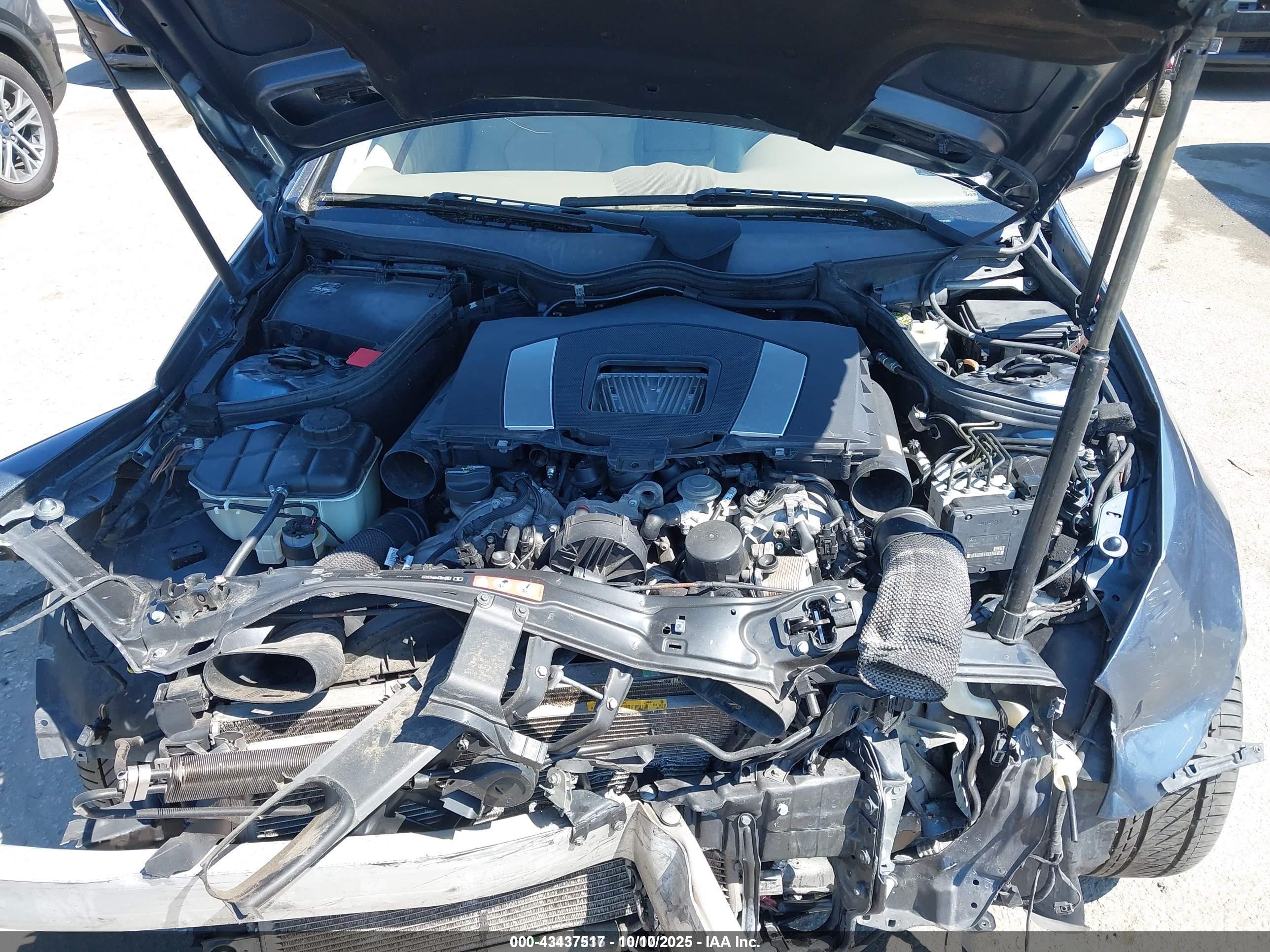 MERCEDES-BENZ CLK image 10