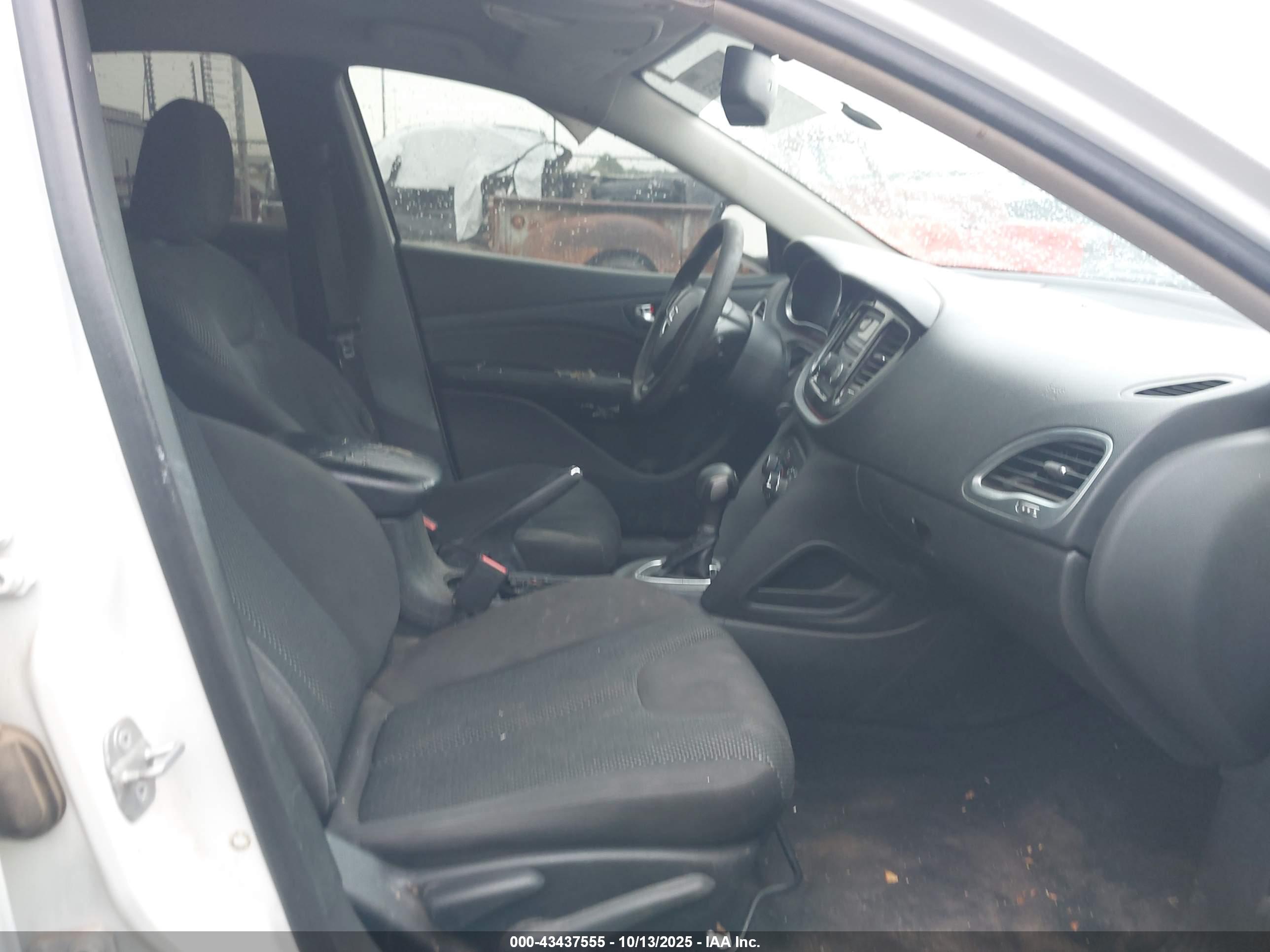 DODGE DART image 5