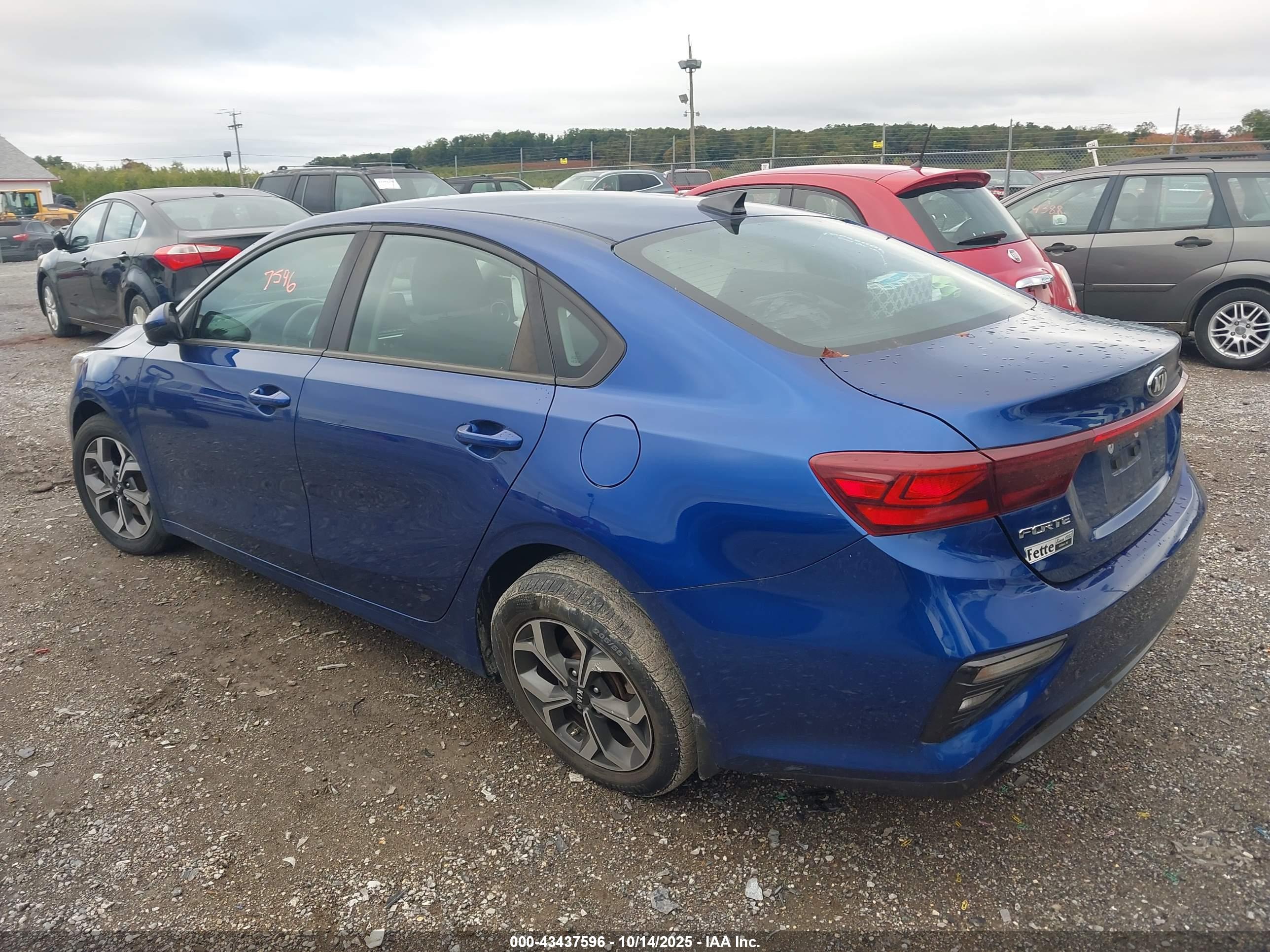 KIA FORTE image 3