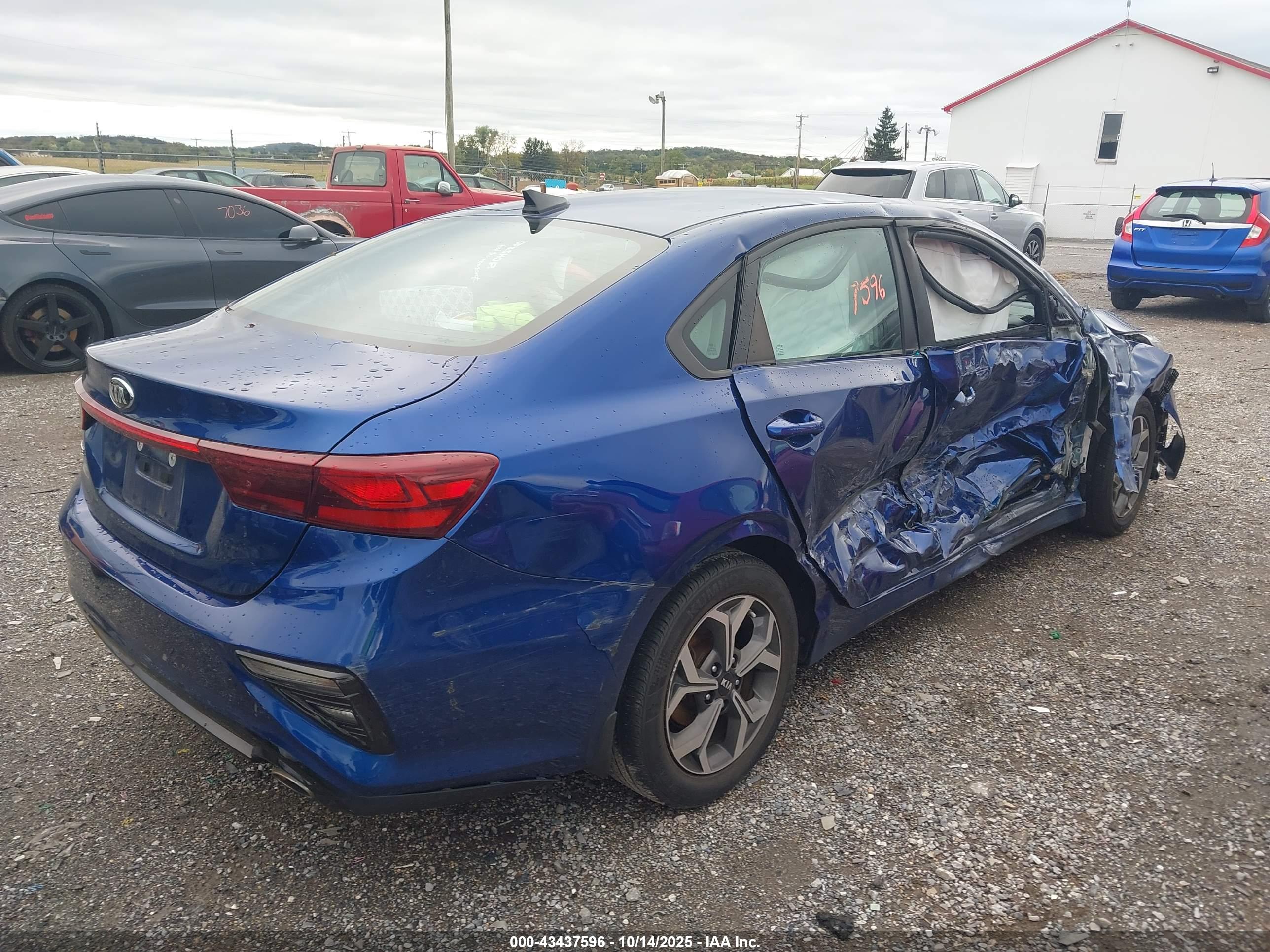KIA FORTE image 4