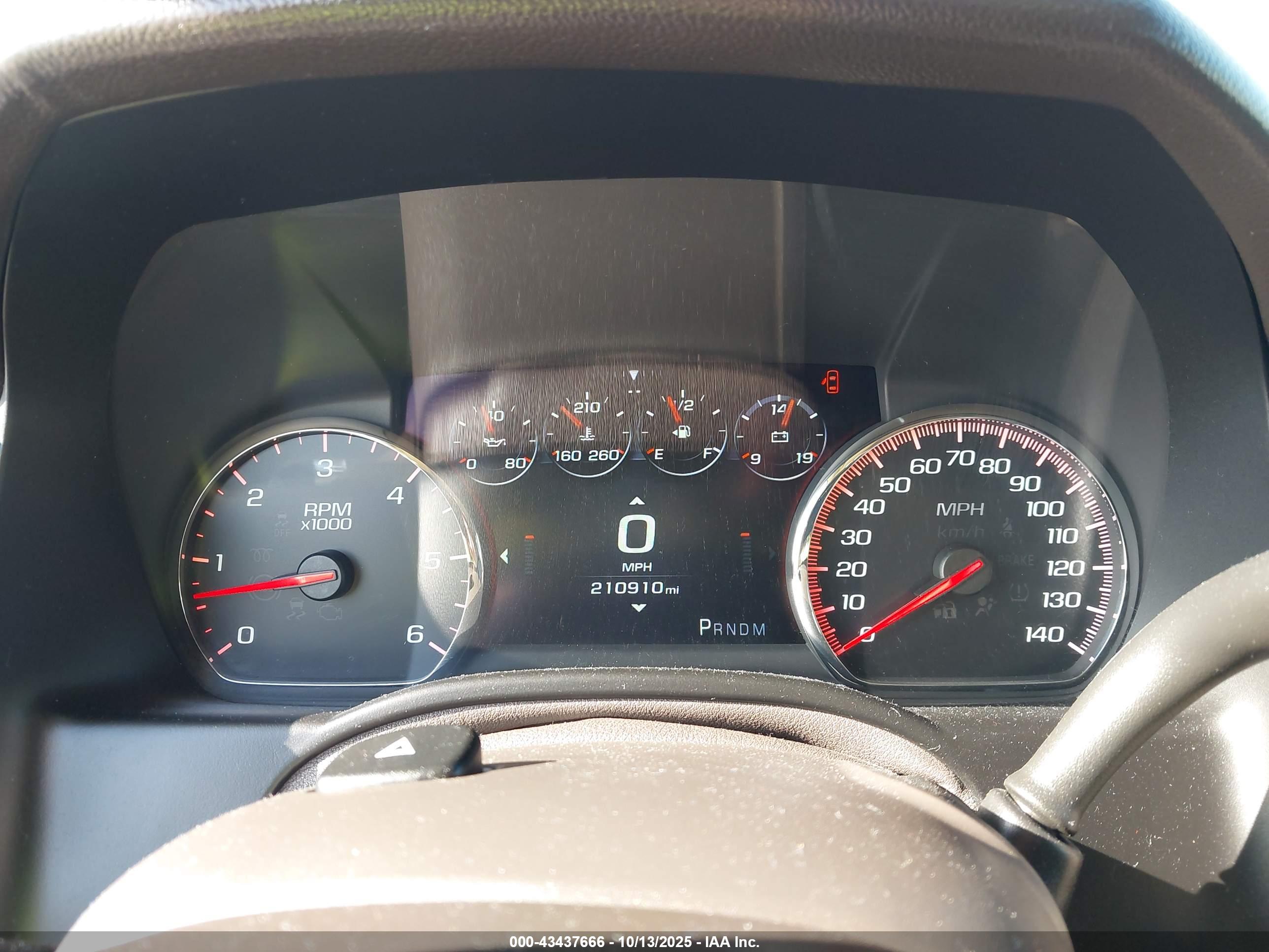 GMC YUKON image 7