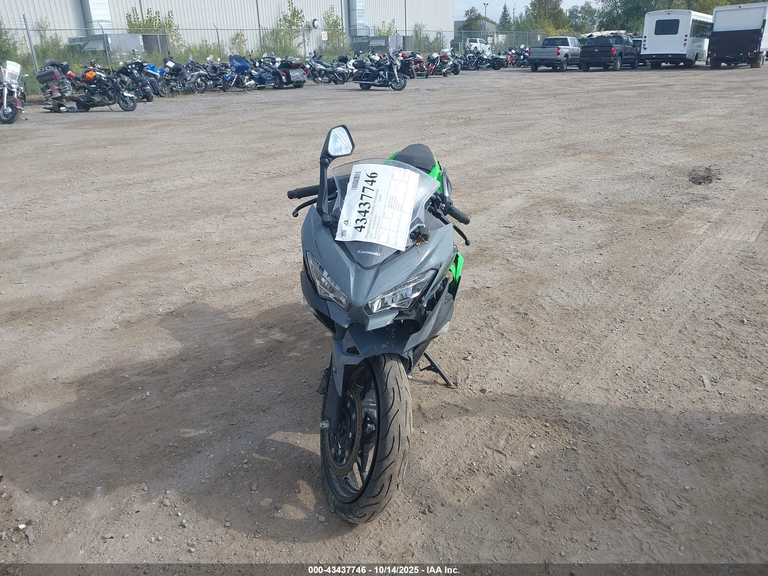 KAWASAKI EX400 image 5