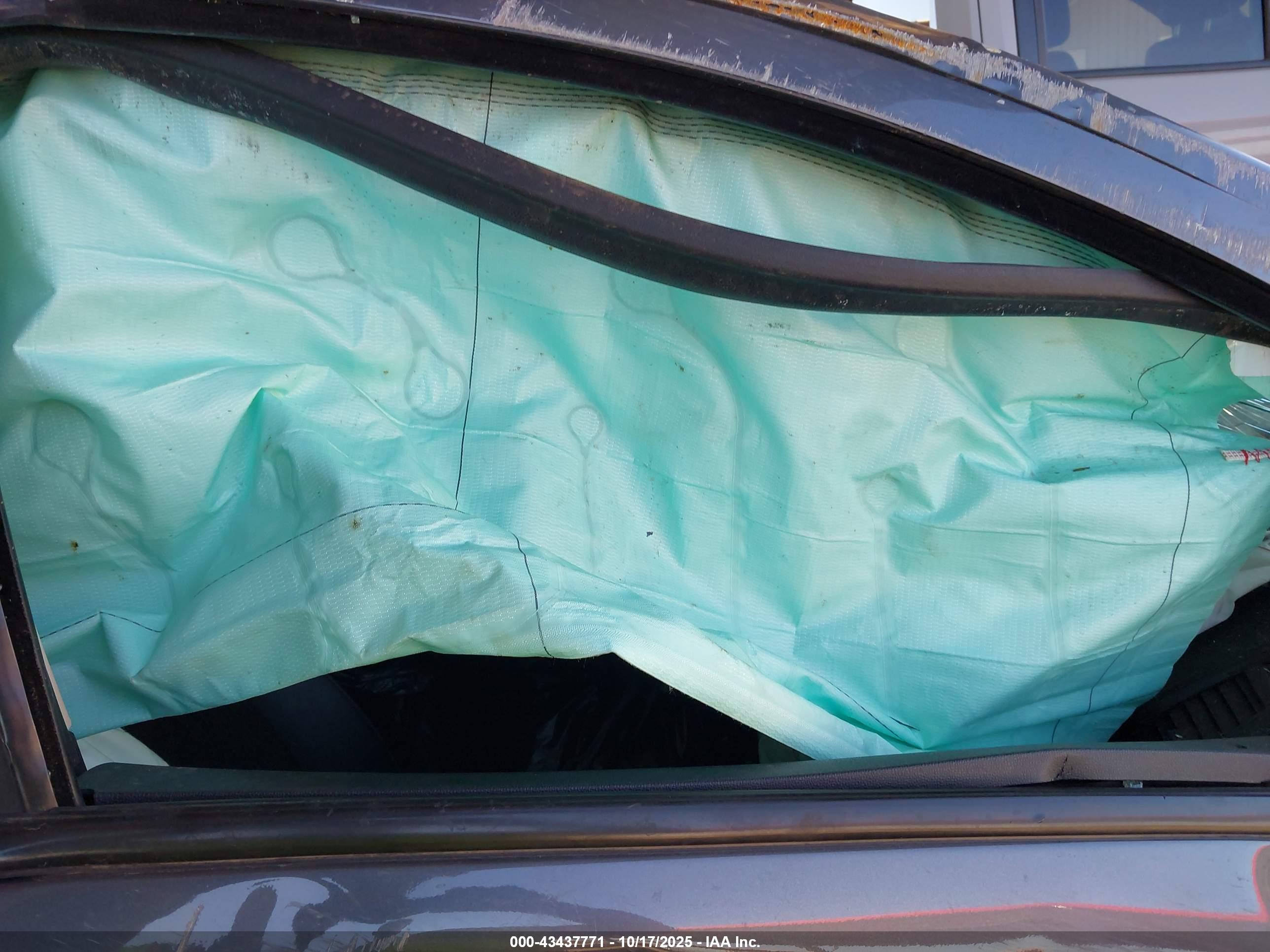 FORD ECOSPORT image 5