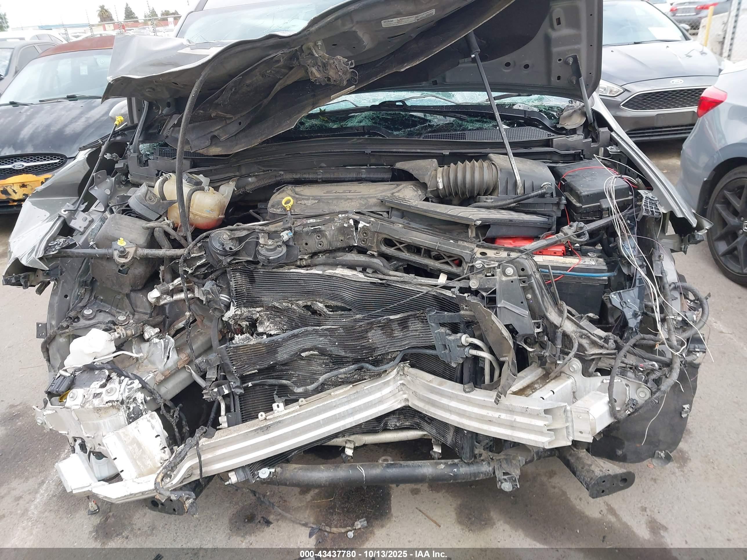CHRYSLER PACIFICA image 10