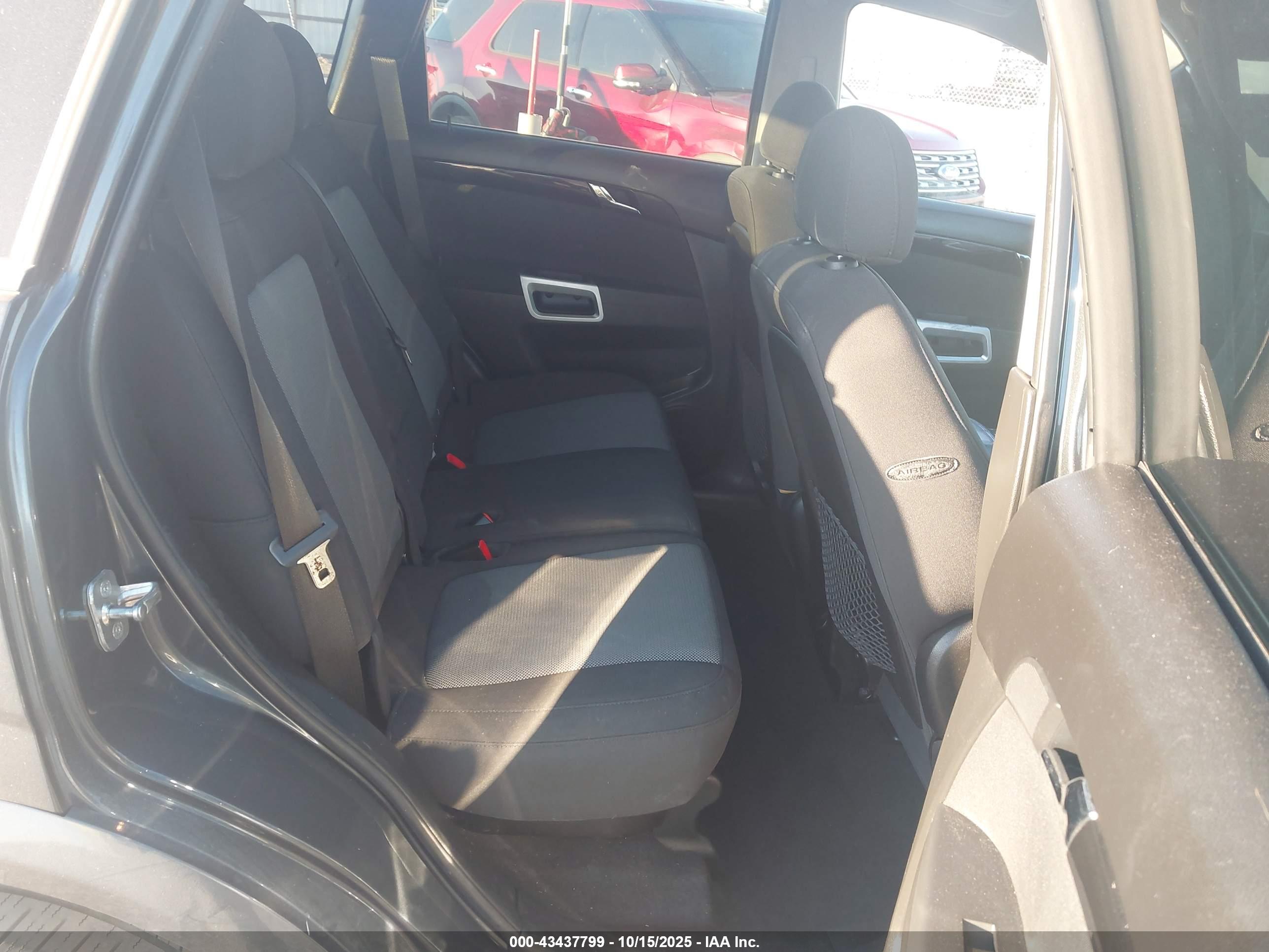 CHEVROLET CAPTIVA image 8