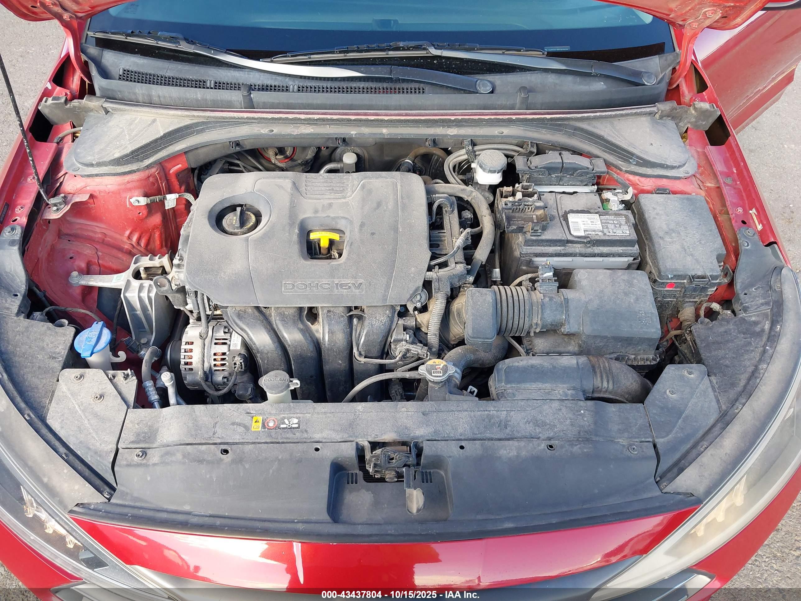 HYUNDAI ELANTRA image 10