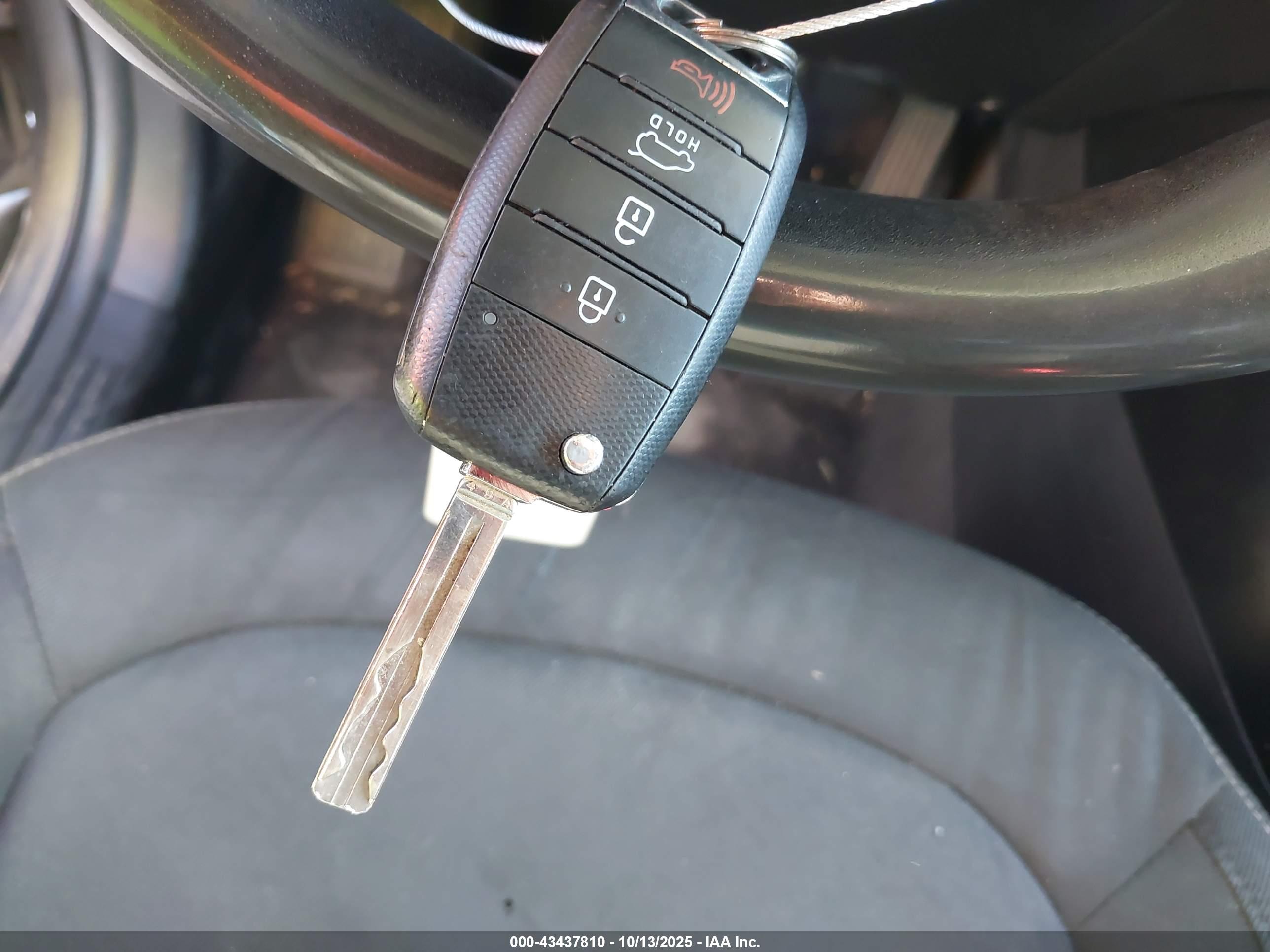 KIA SOUL image 11