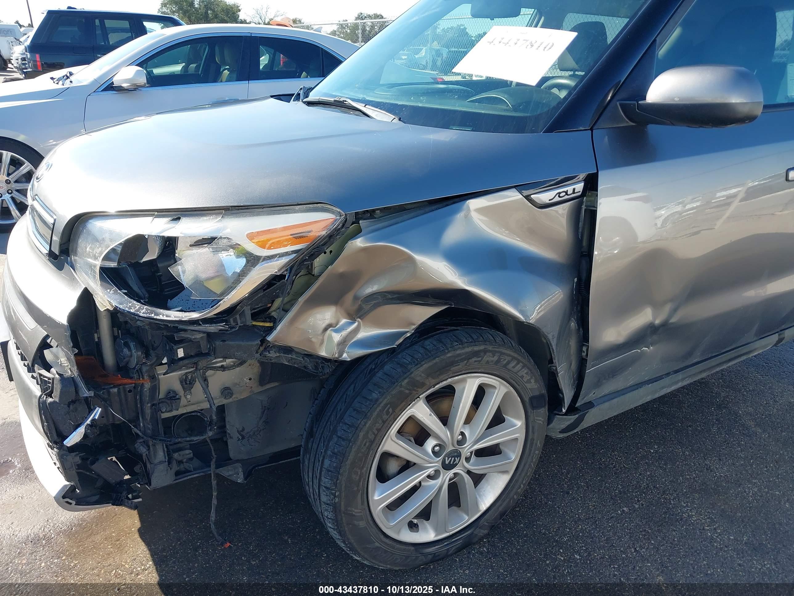 KIA SOUL image 6