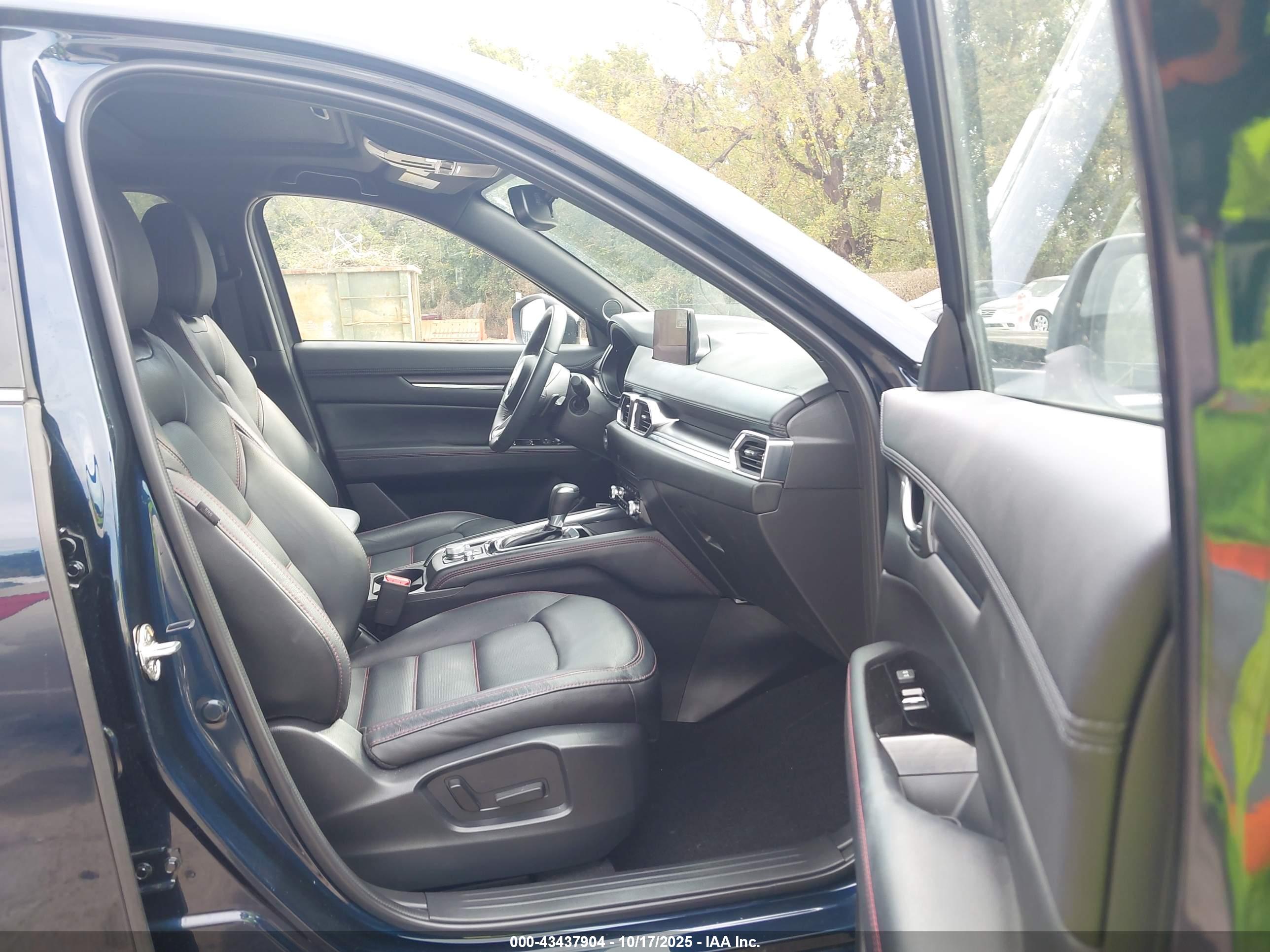 MAZDA CX-5 image 5