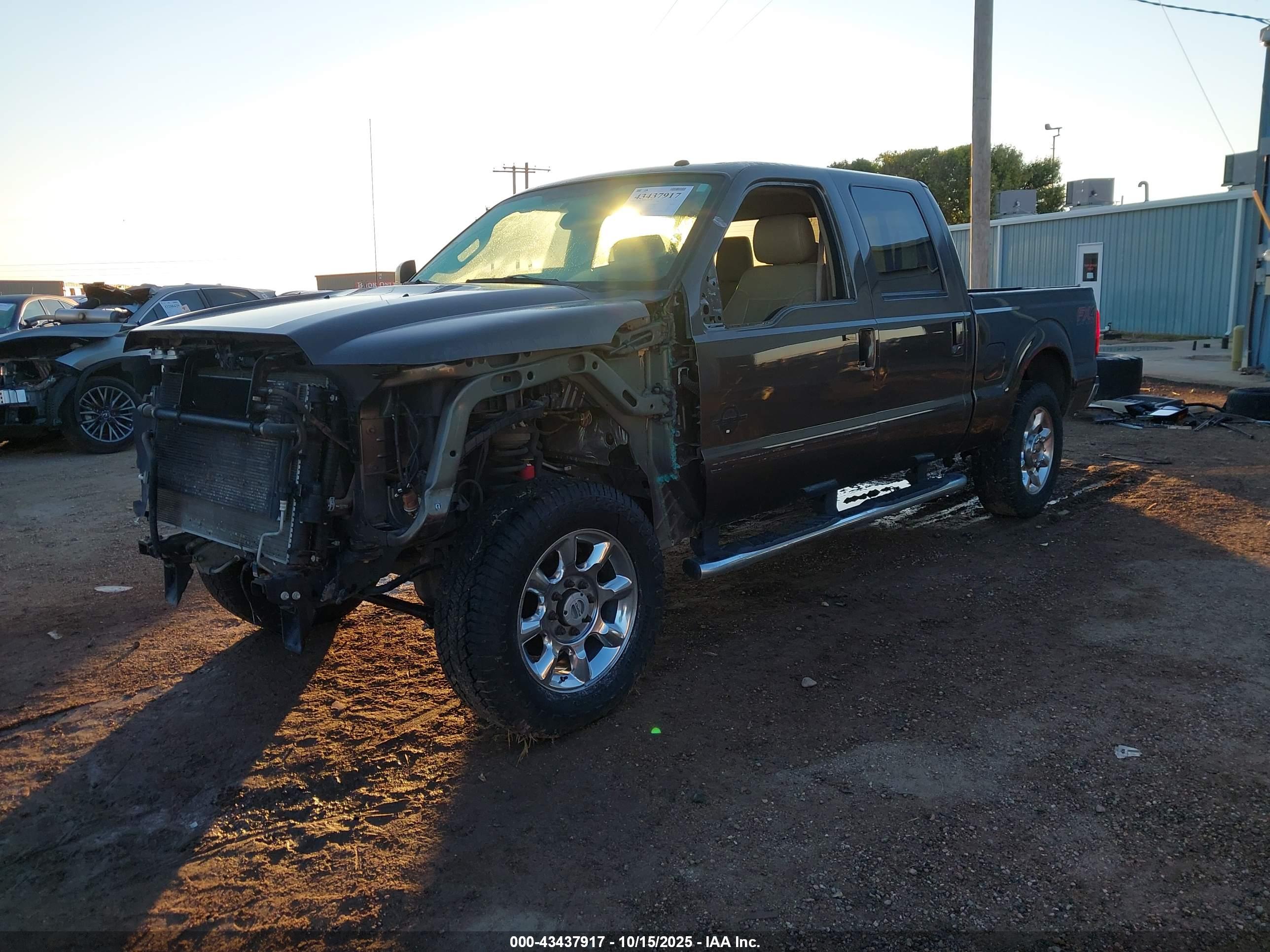 FORD F-250 image 2