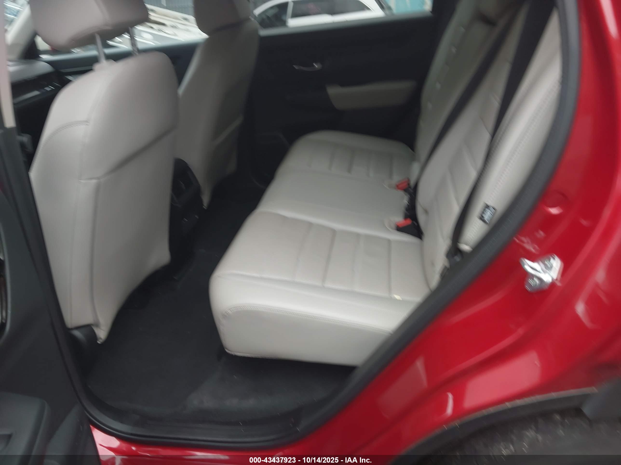 HONDA CR-V image 8