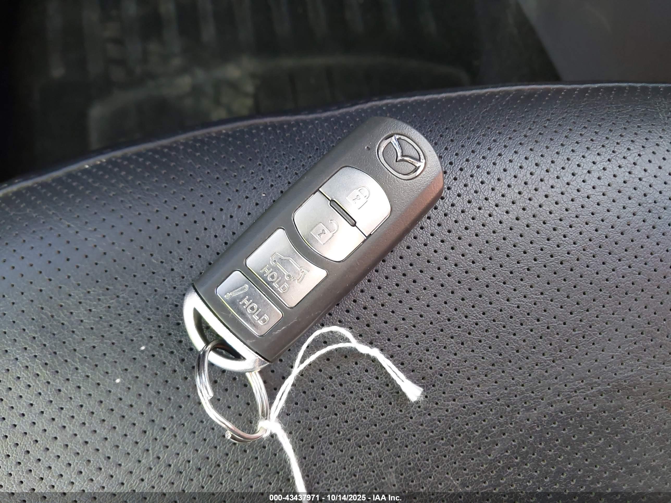 MAZDA CX-9 image 11
