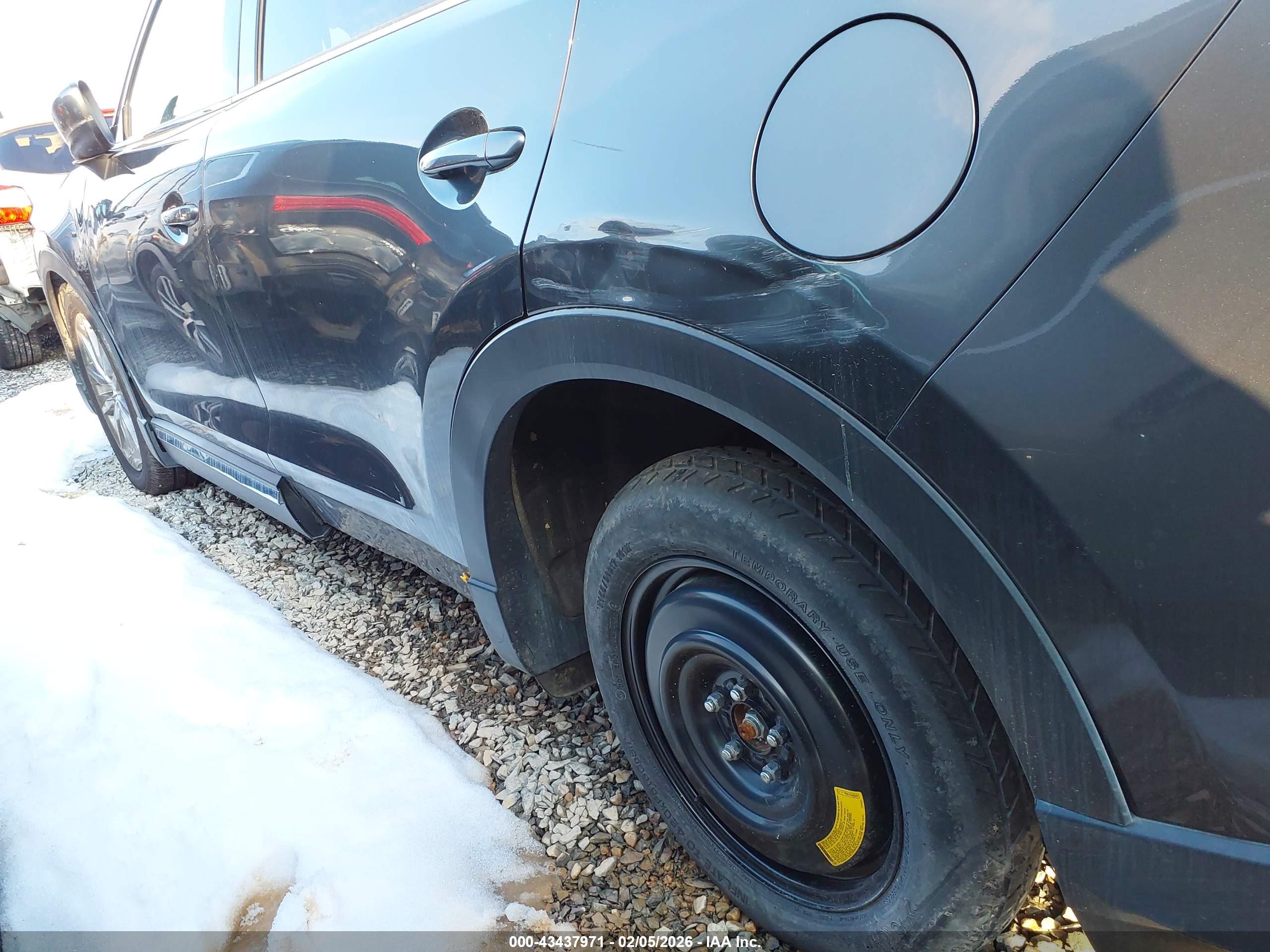 MAZDA CX-9 image 6