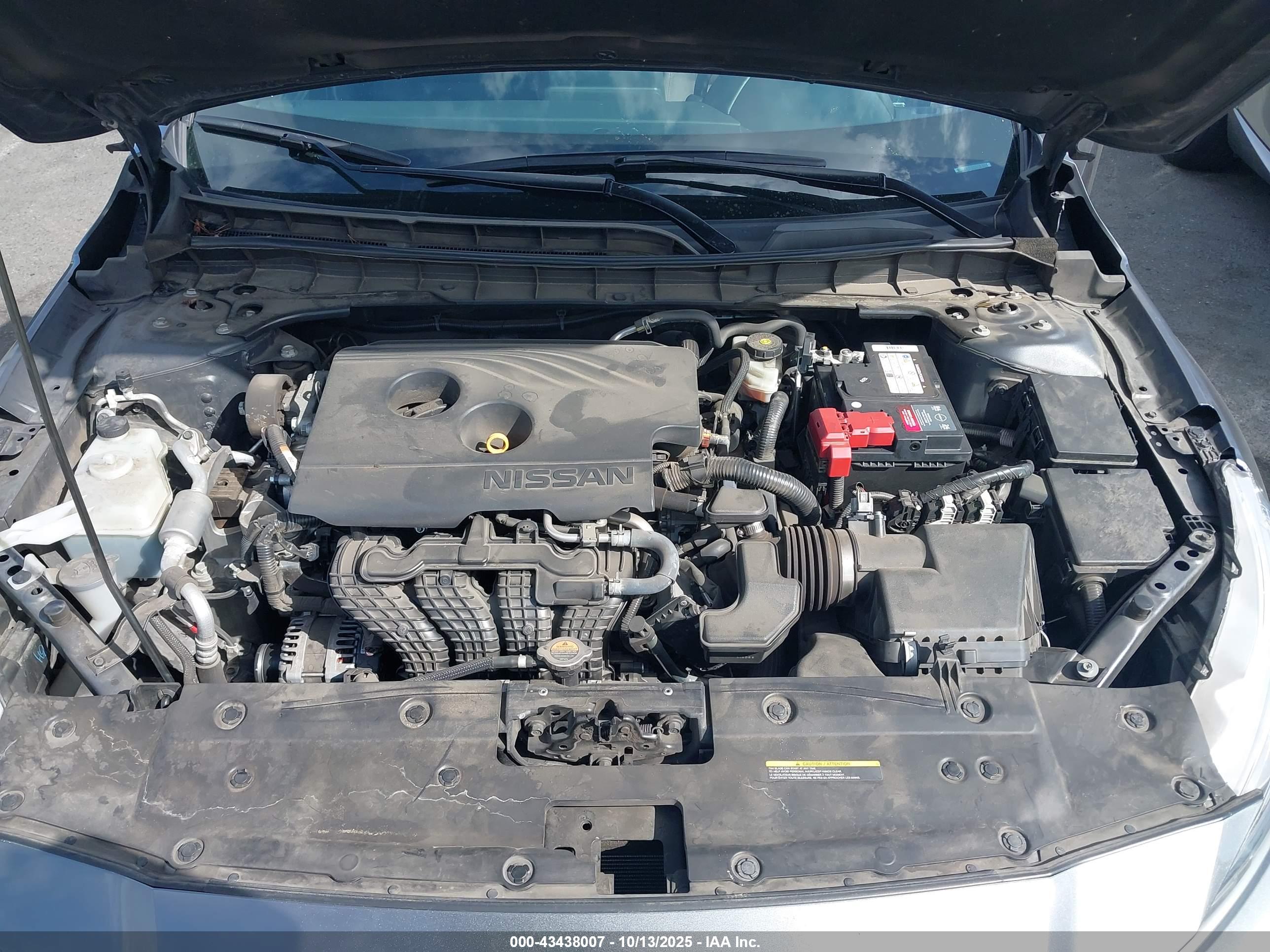 NISSAN ALTIMA image 10
