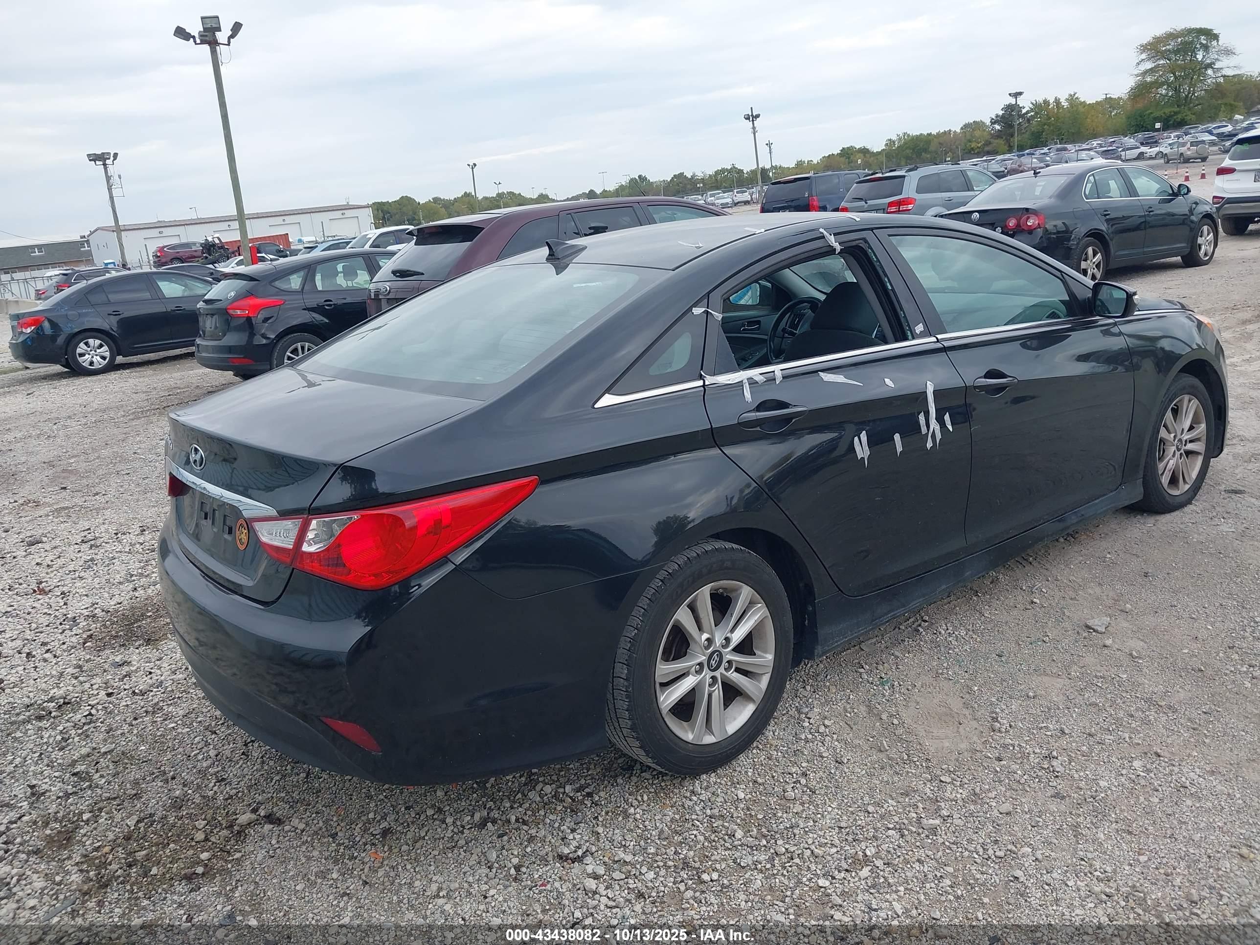 HYUNDAI SONATA image 4