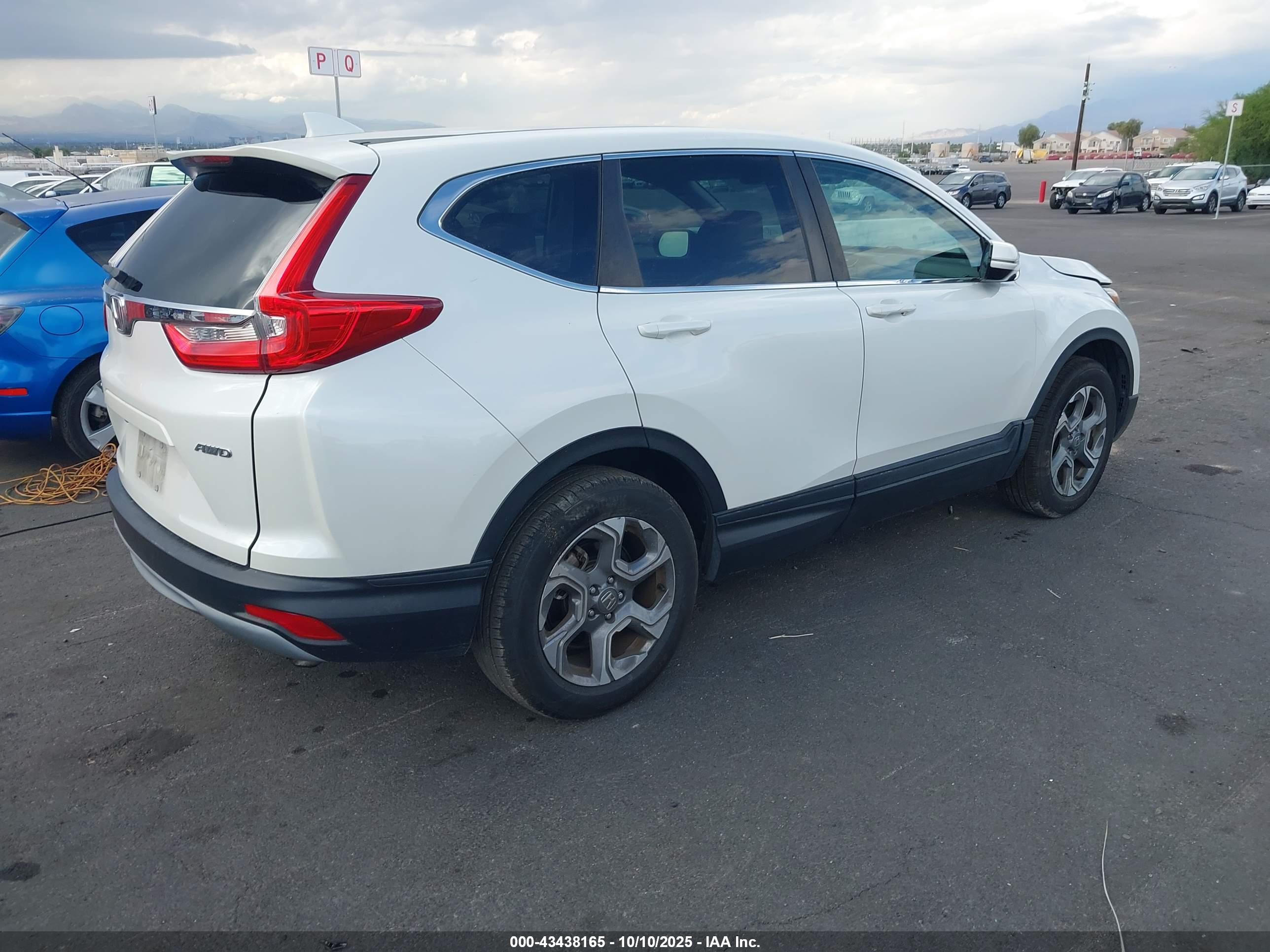 HONDA CR-V image 4