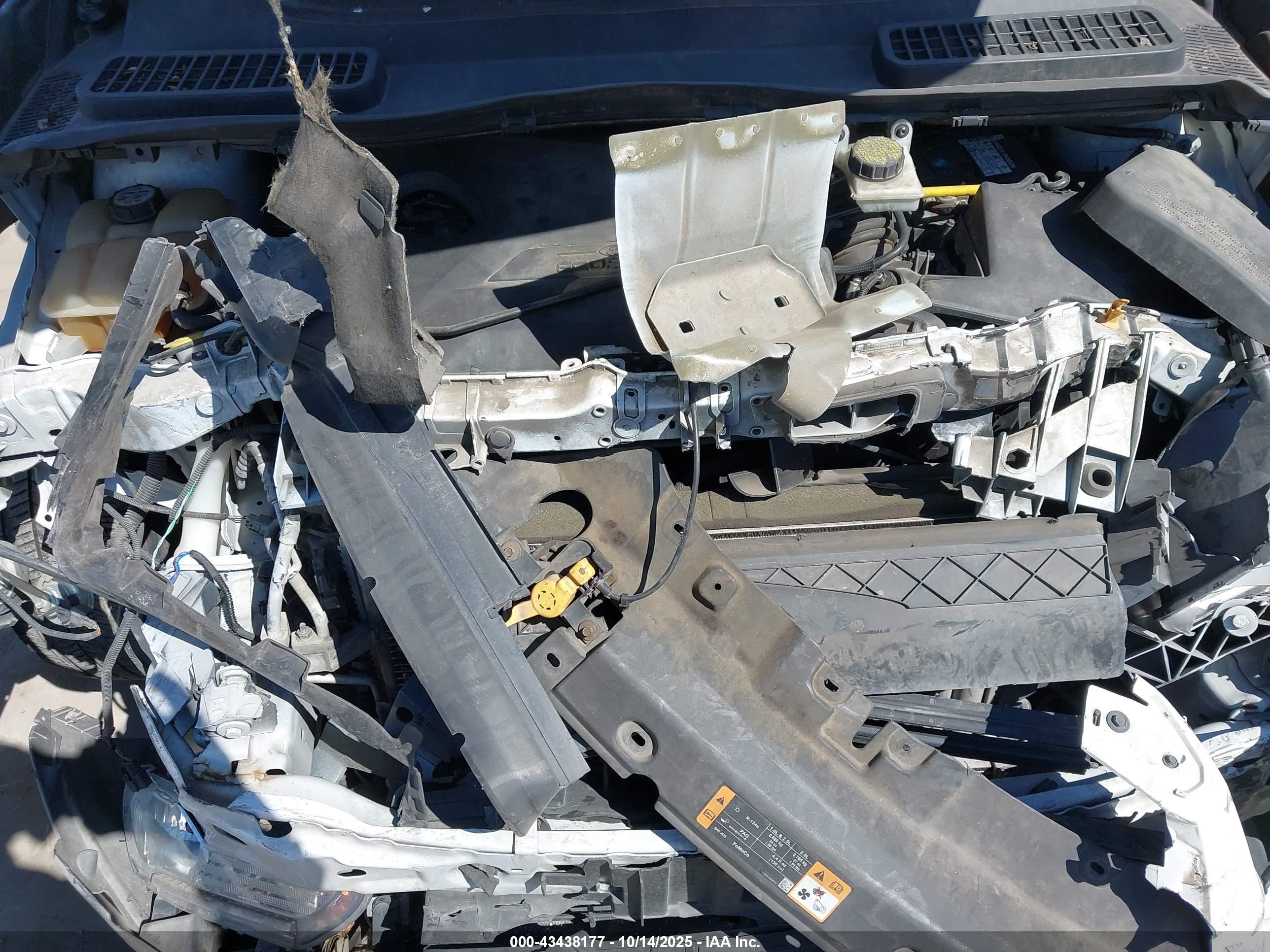 FORD ESCAPE image 10