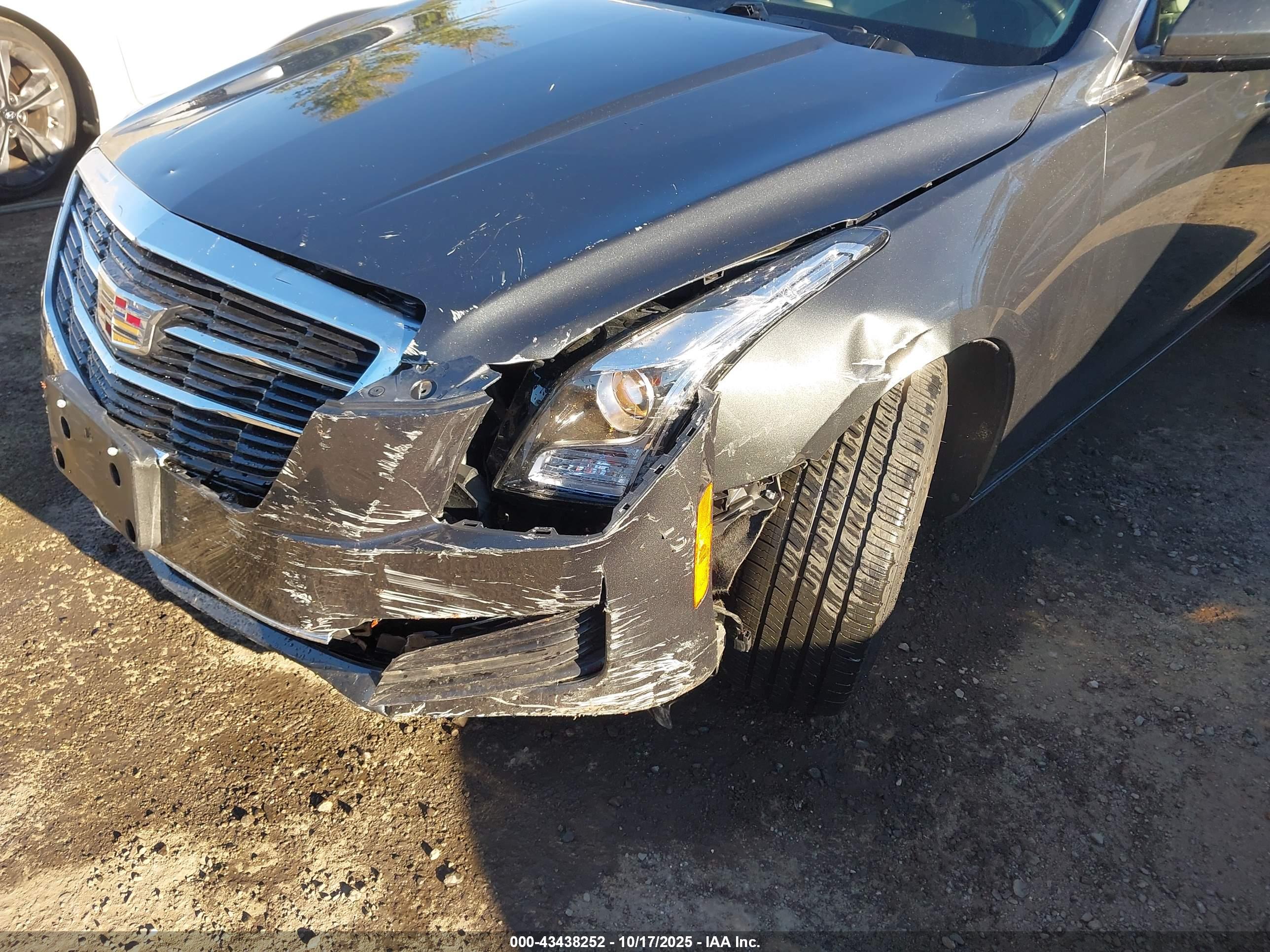 CADILLAC ATS image 6