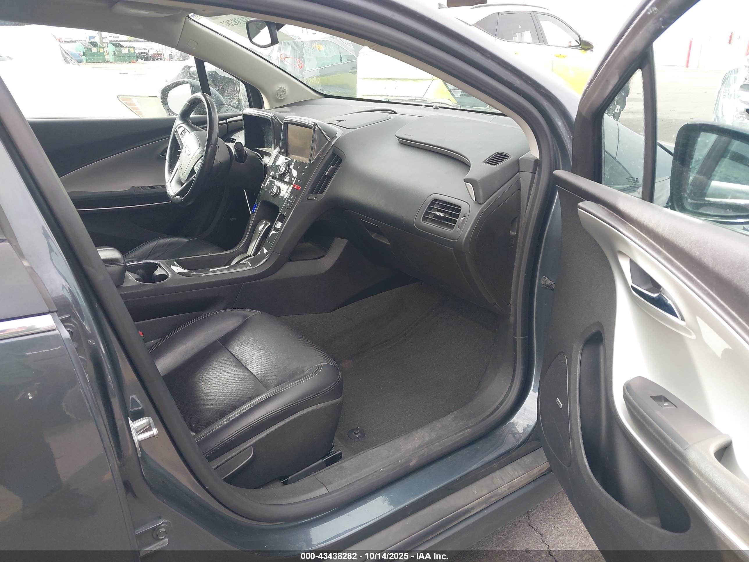 CHEVROLET VOLT image 5