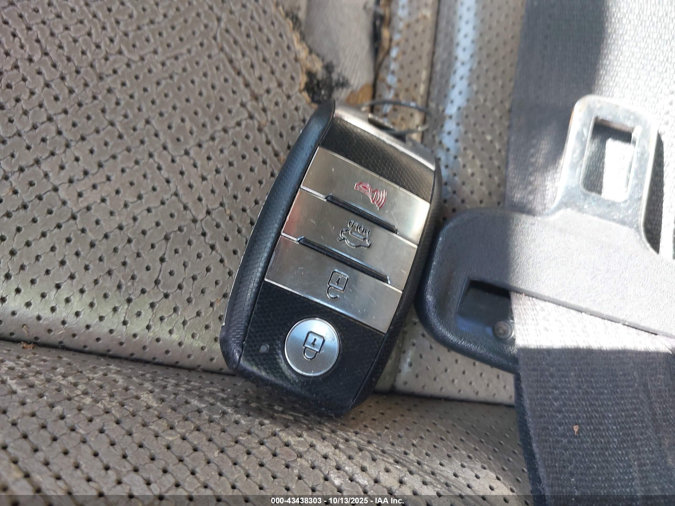 KIA OPTIMA image 11