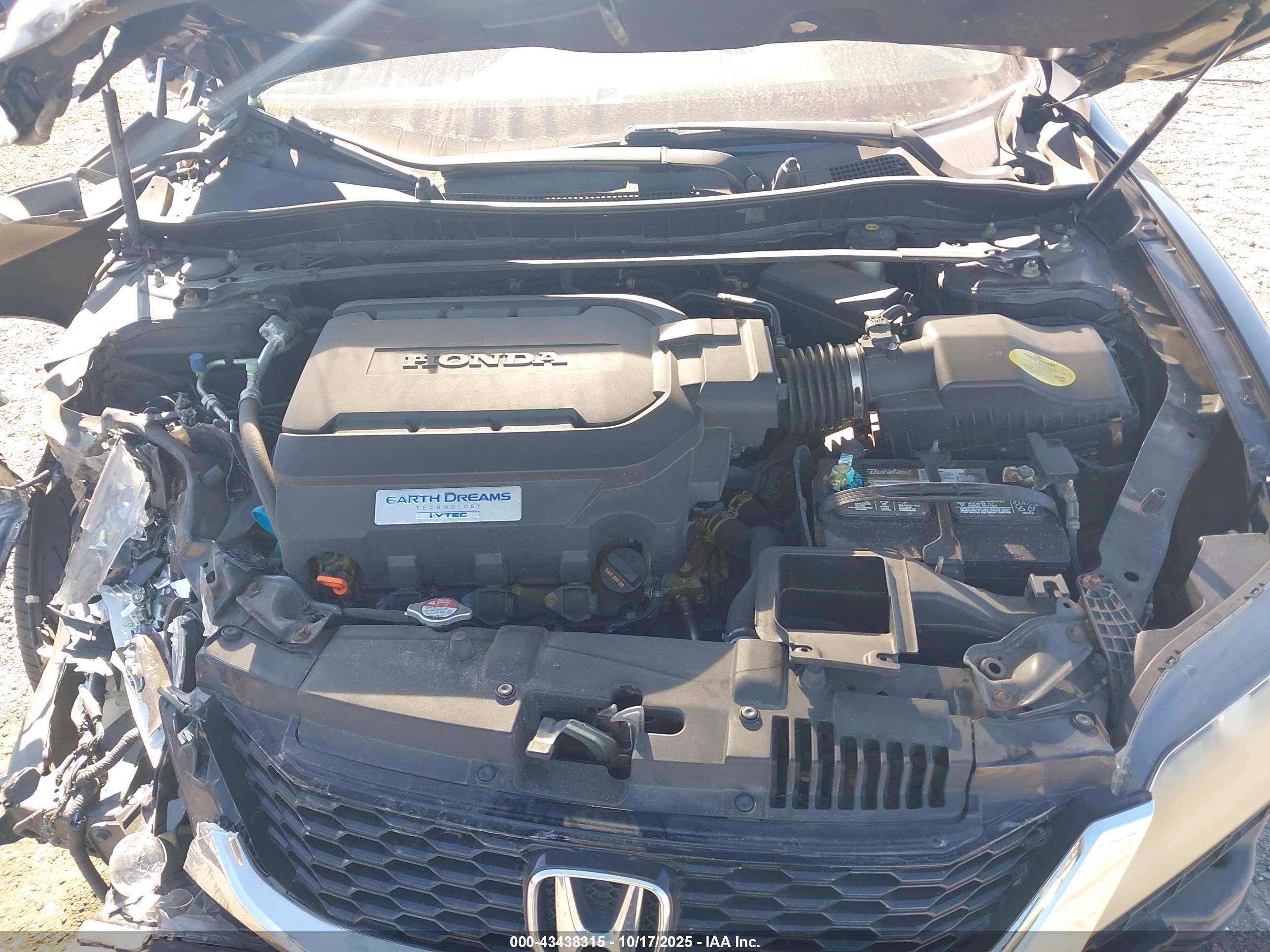 HONDA ACCORD image 10