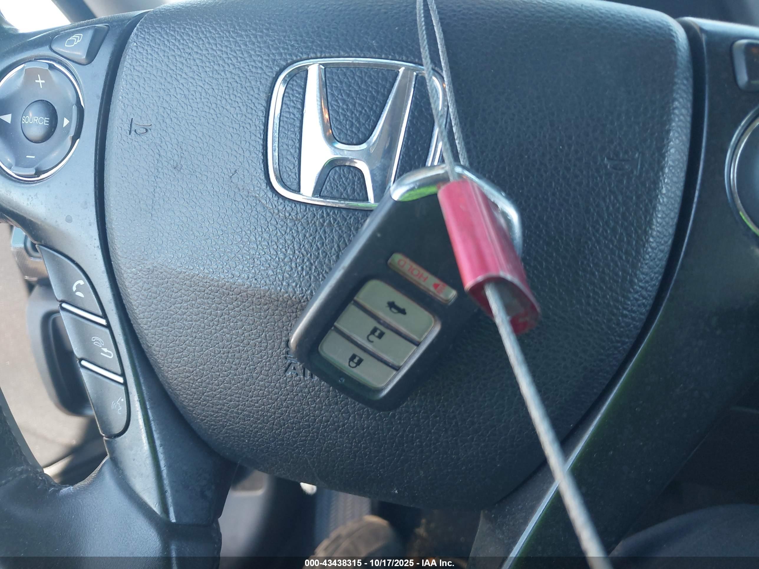 HONDA ACCORD image 11