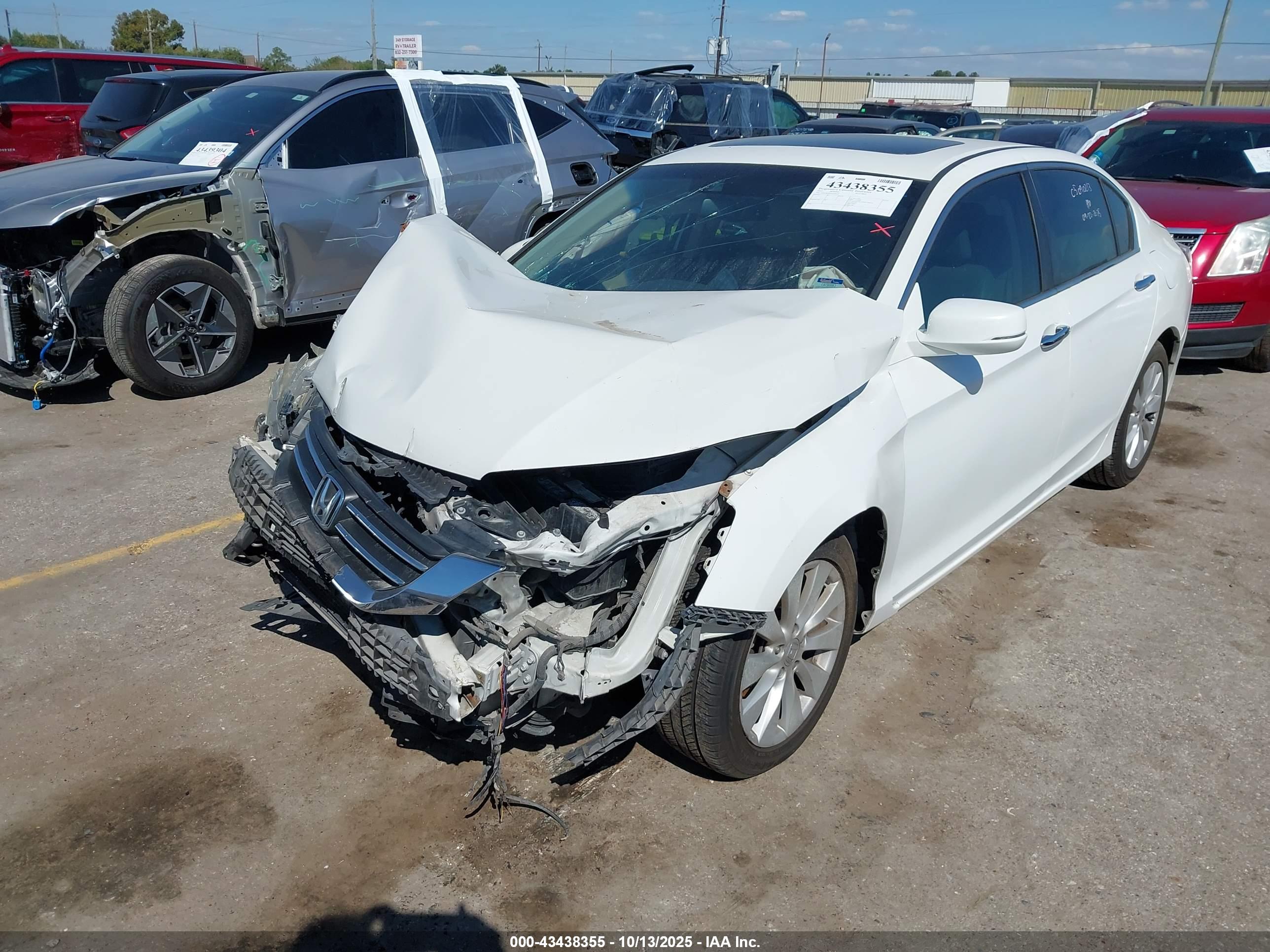 HONDA ACCORD image 2