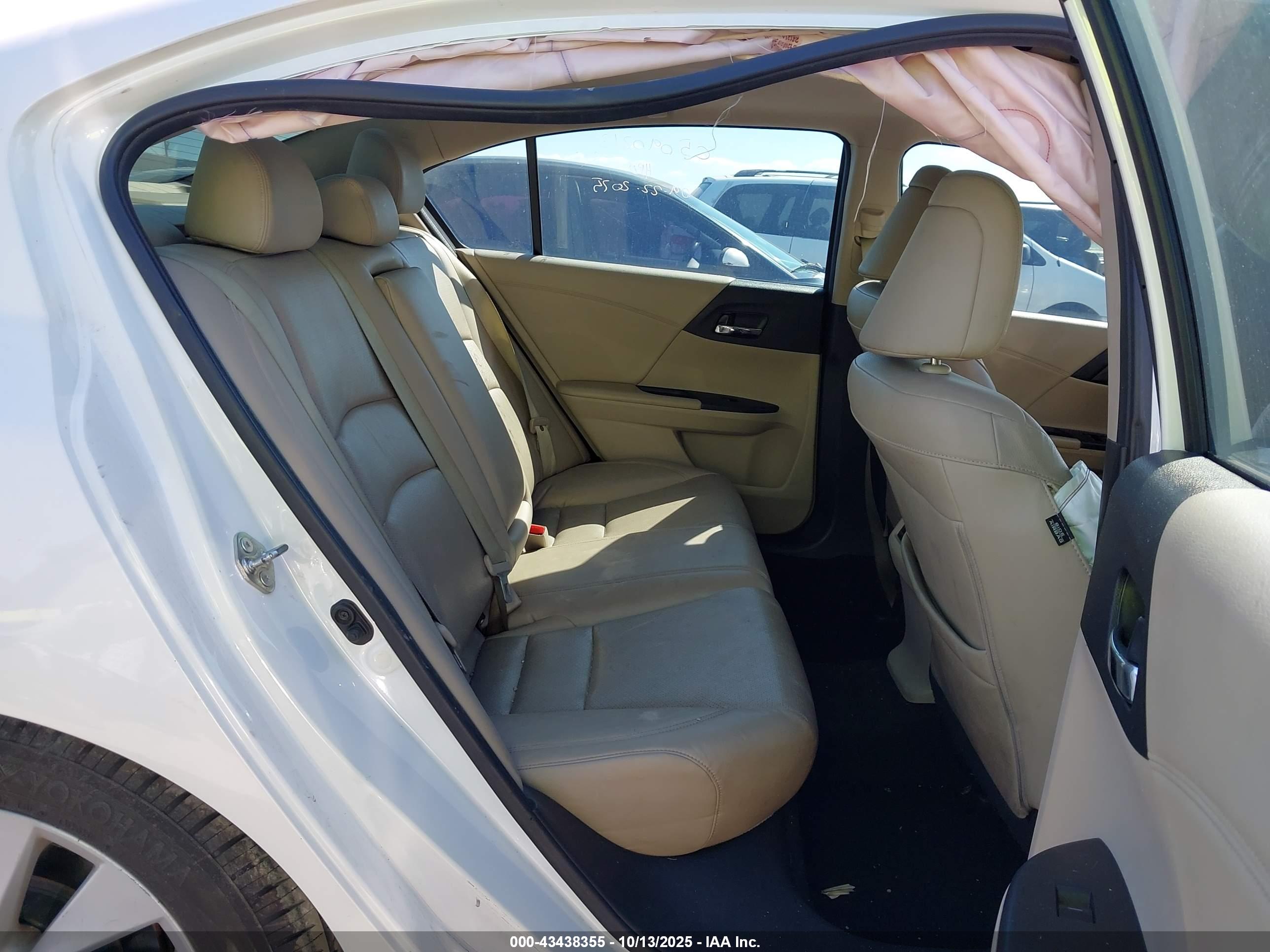 HONDA ACCORD image 8
