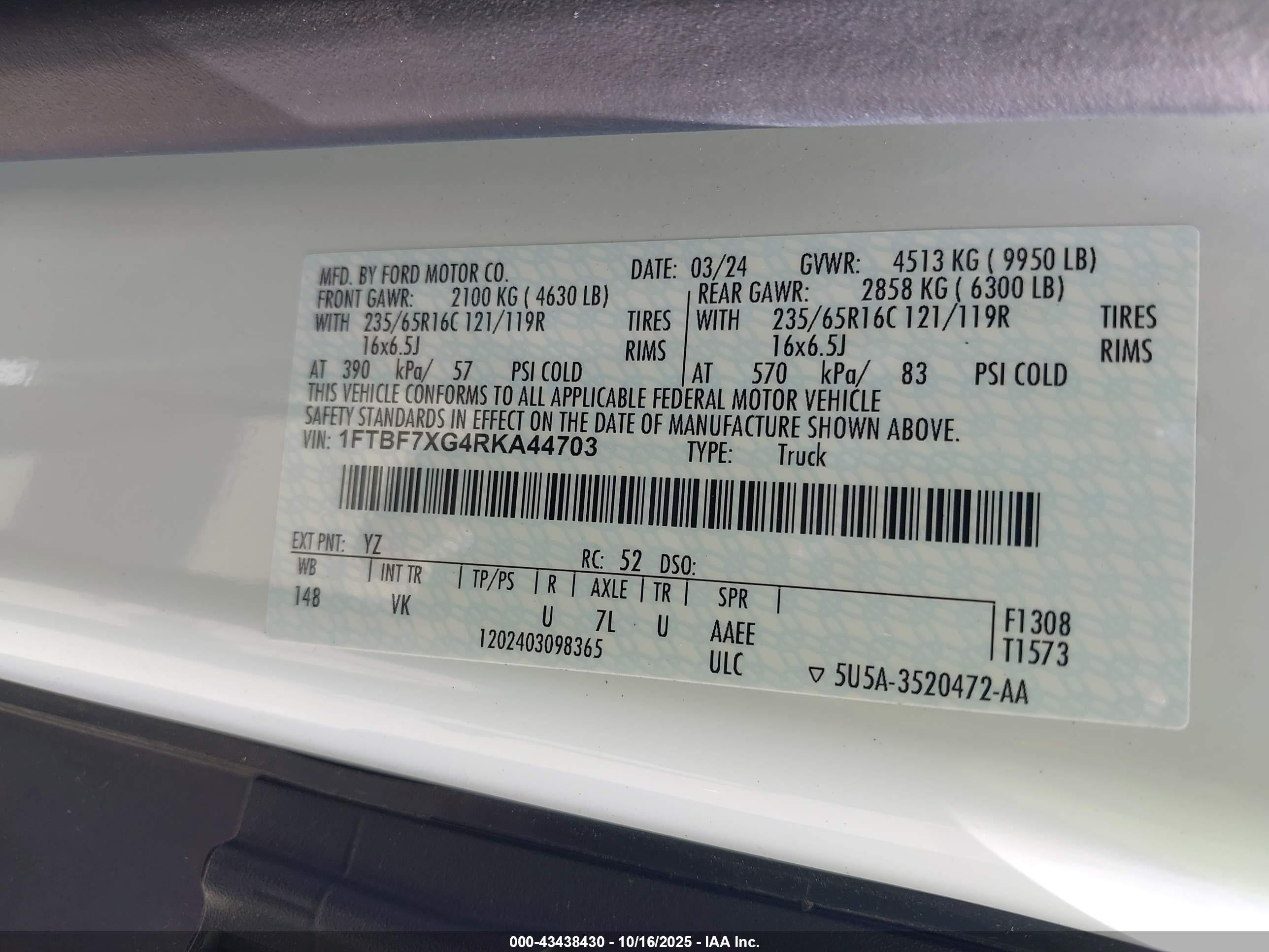 FORD TRANSIT-350 image 9