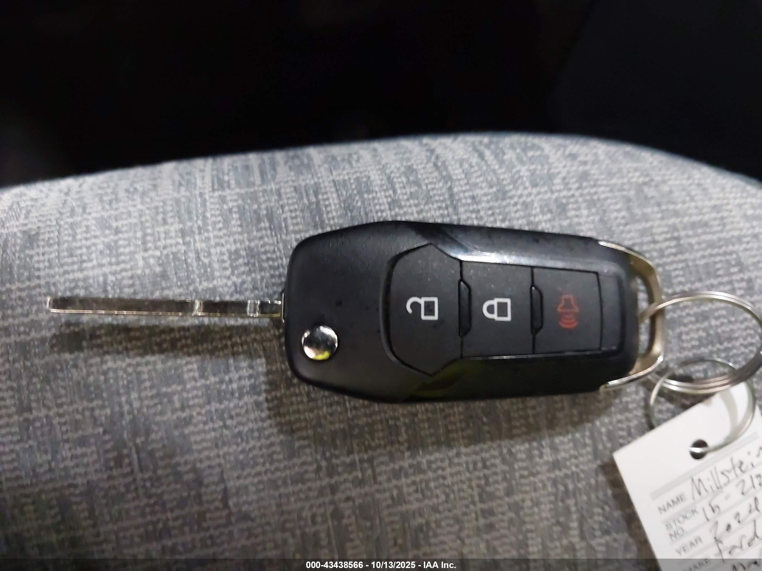 FORD MAVERICK image 11