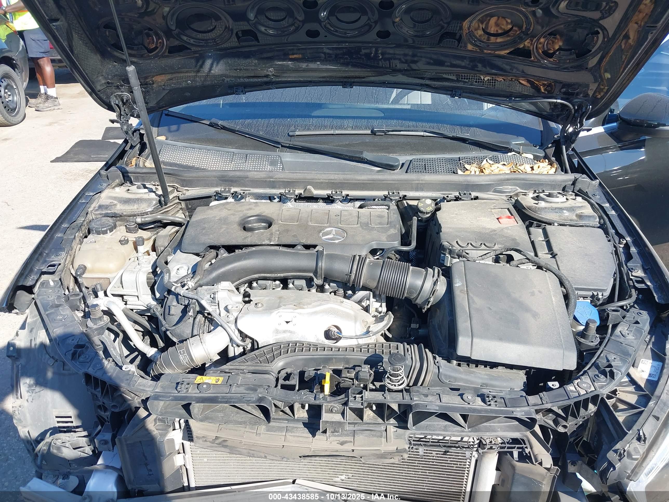 MERCEDES-BENZ A image 10