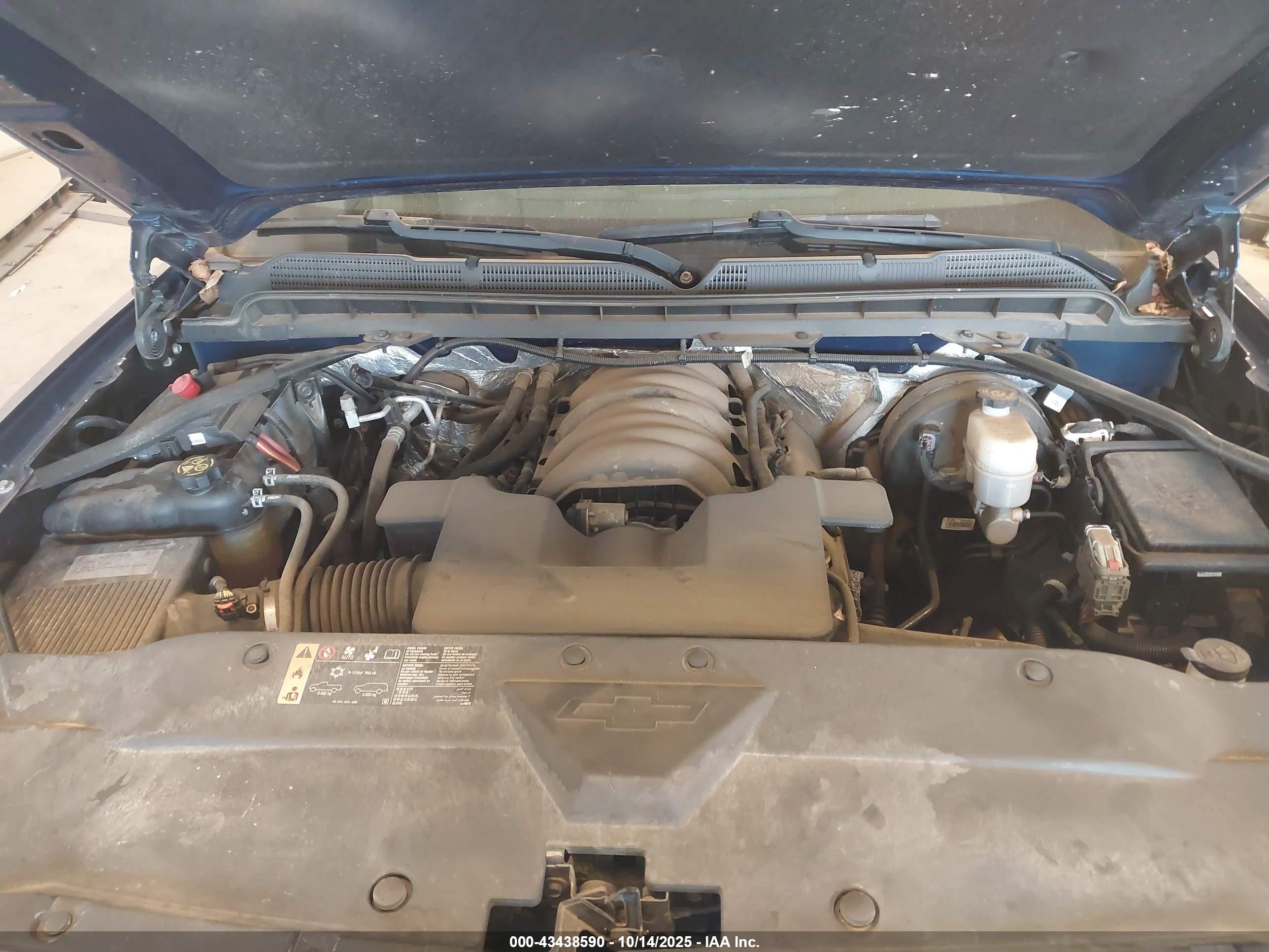 CHEVROLET SILVERADO image 10