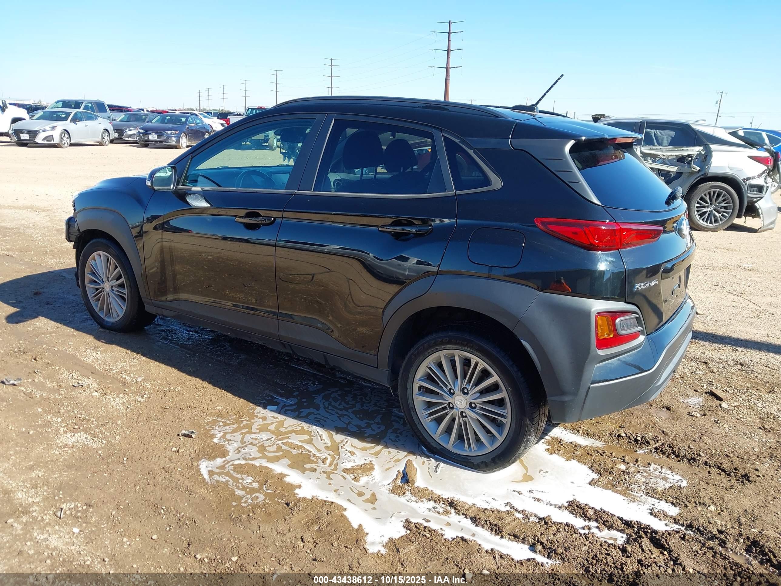 HYUNDAI KONA image 3
