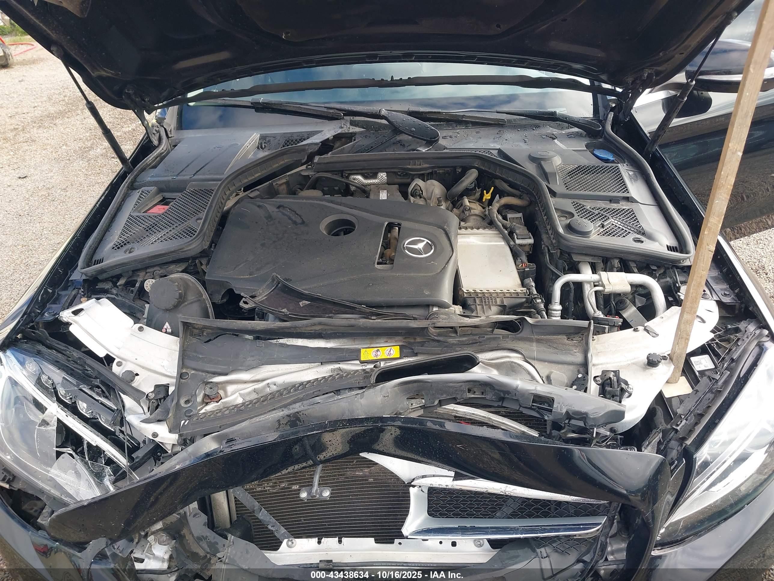 MERCEDES-BENZ C image 10