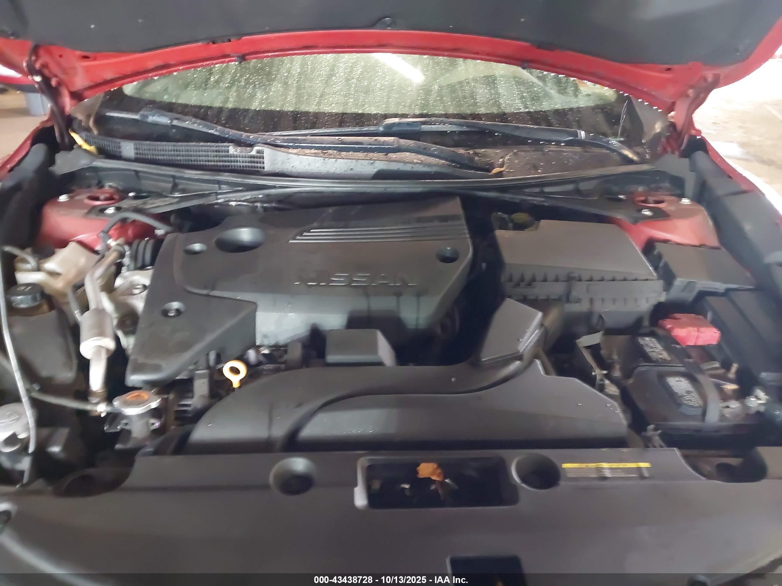 NISSAN ALTIMA image 10