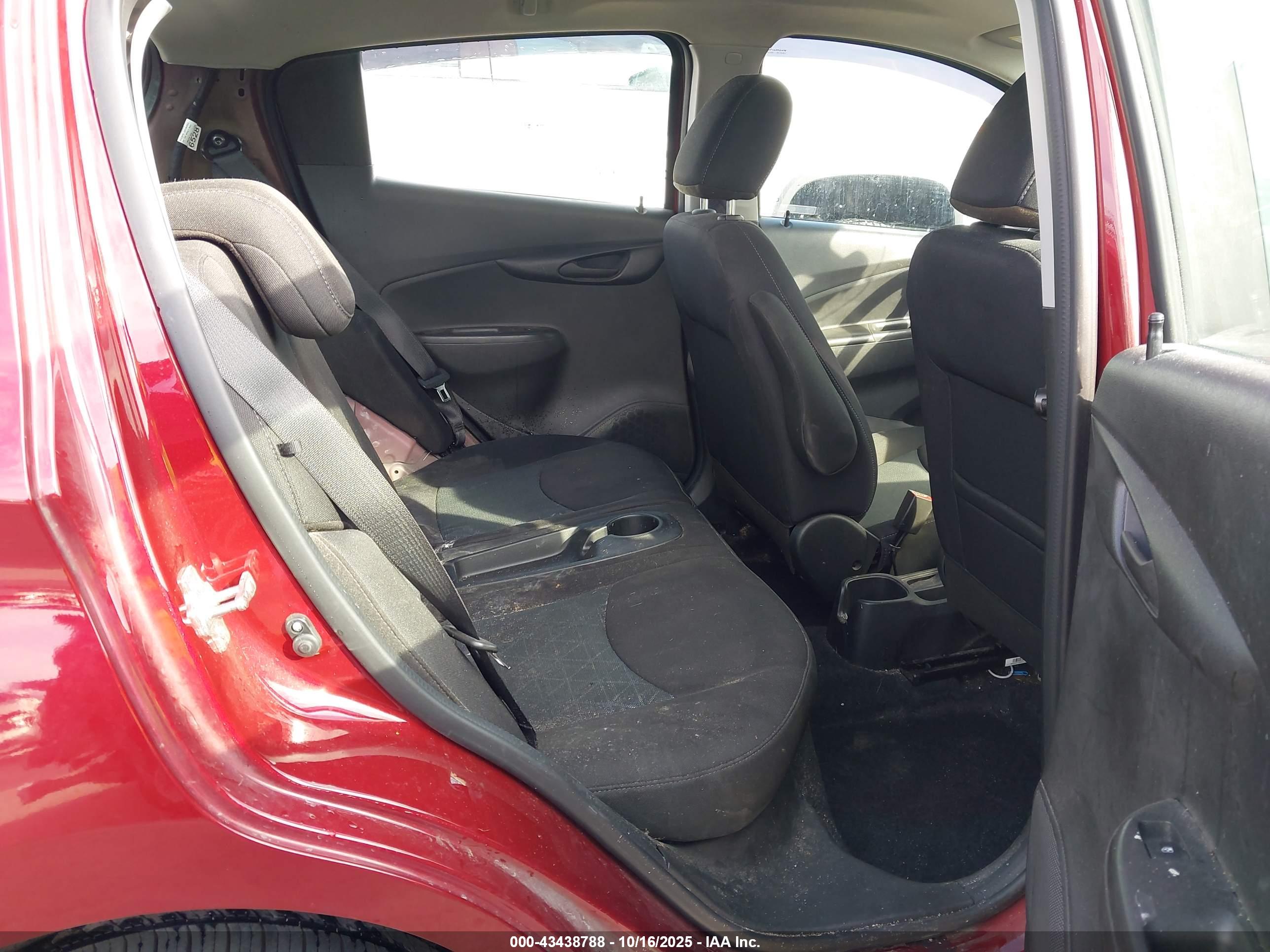 CHEVROLET SPARK image 8