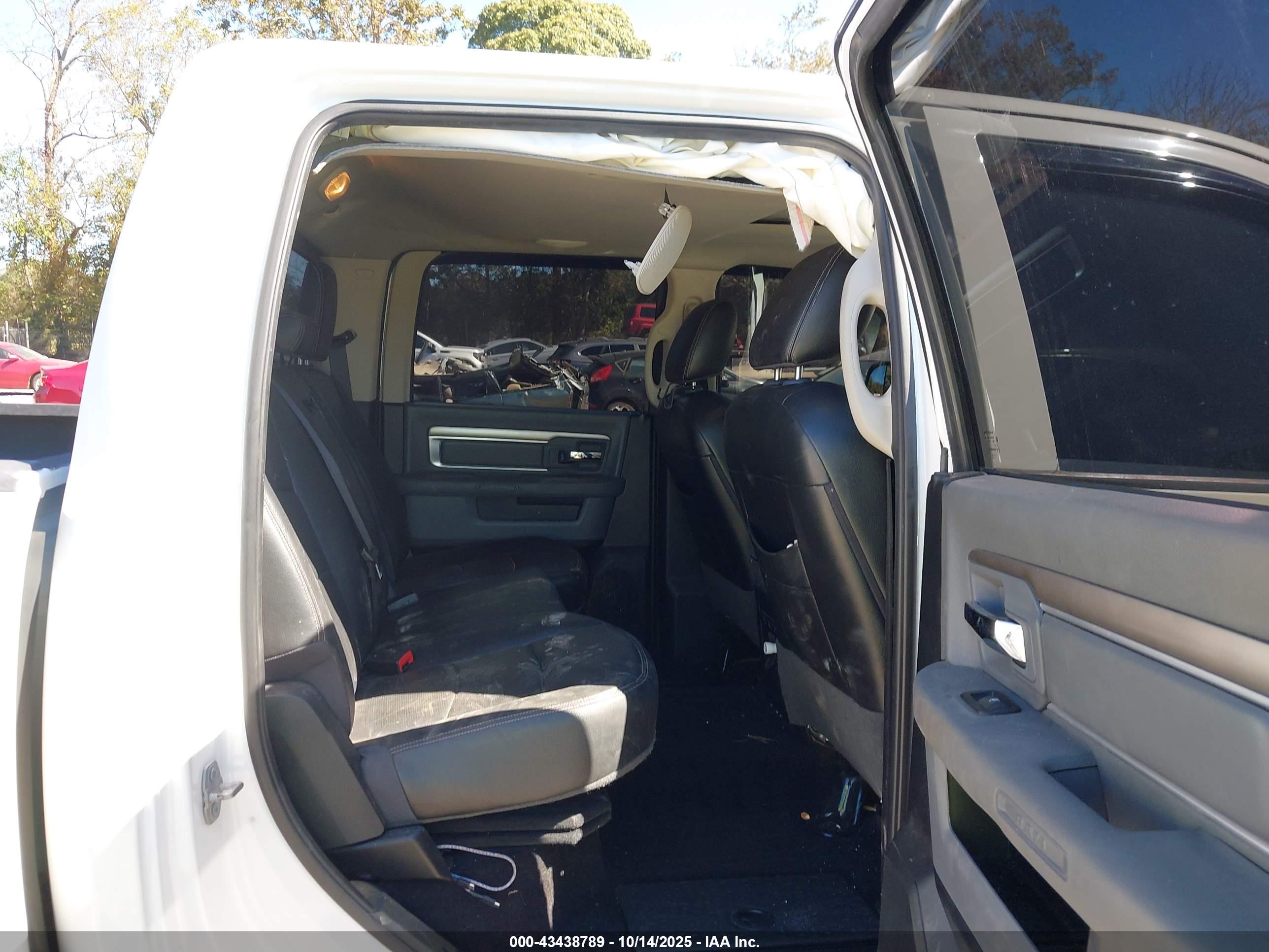 RAM 1500 image 8