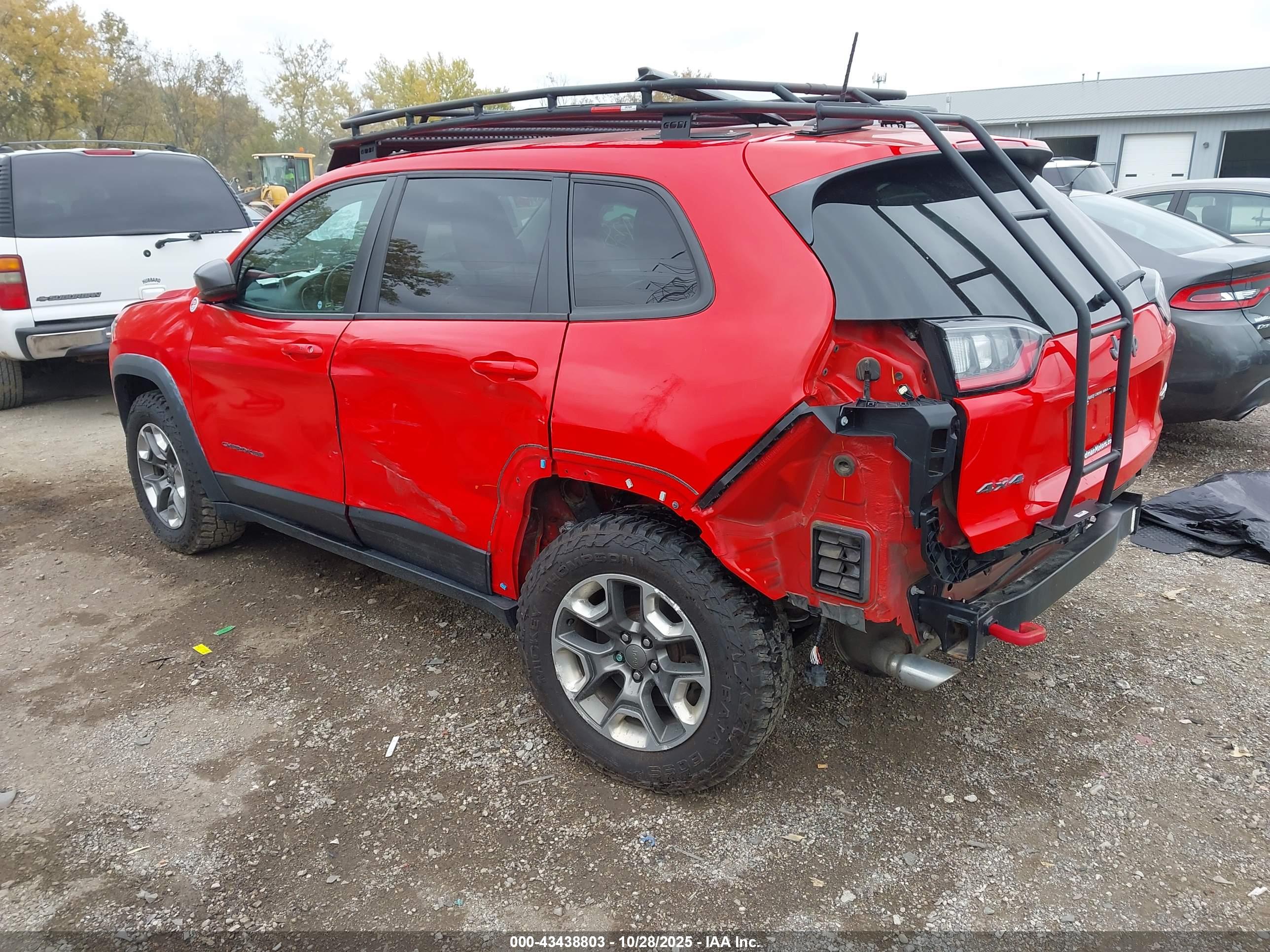JEEP CHEROKEE image 3